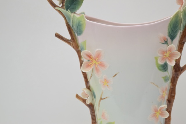 Franz Gallery Limited Edition Decorative Vase "Defining Beauty" by James Tsai