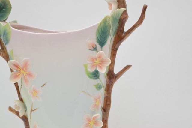 Franz Gallery Limited Edition Decorative Vase "Defining Beauty" by James Tsai