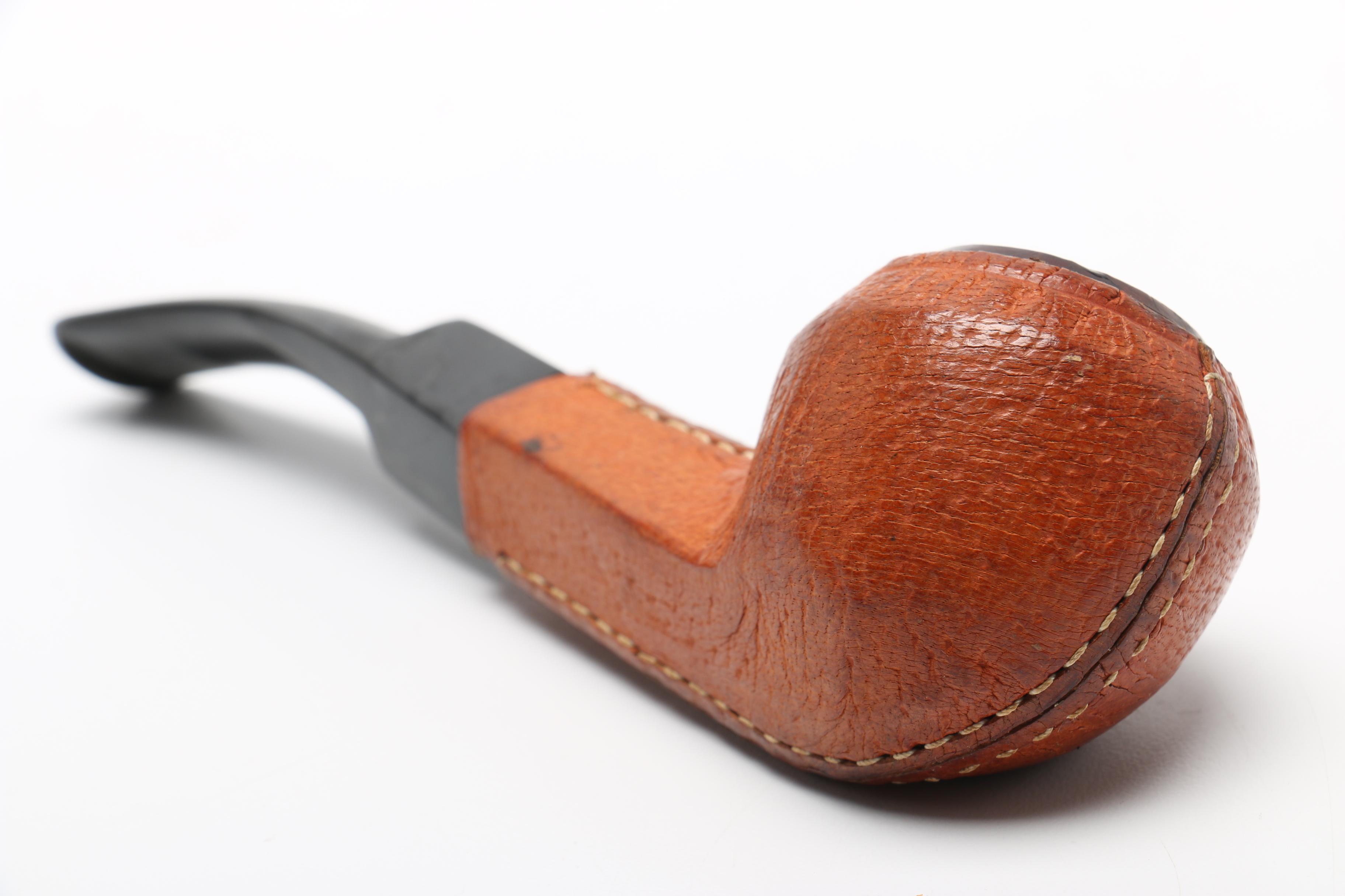 Pipes And Pipe Stand With Jar