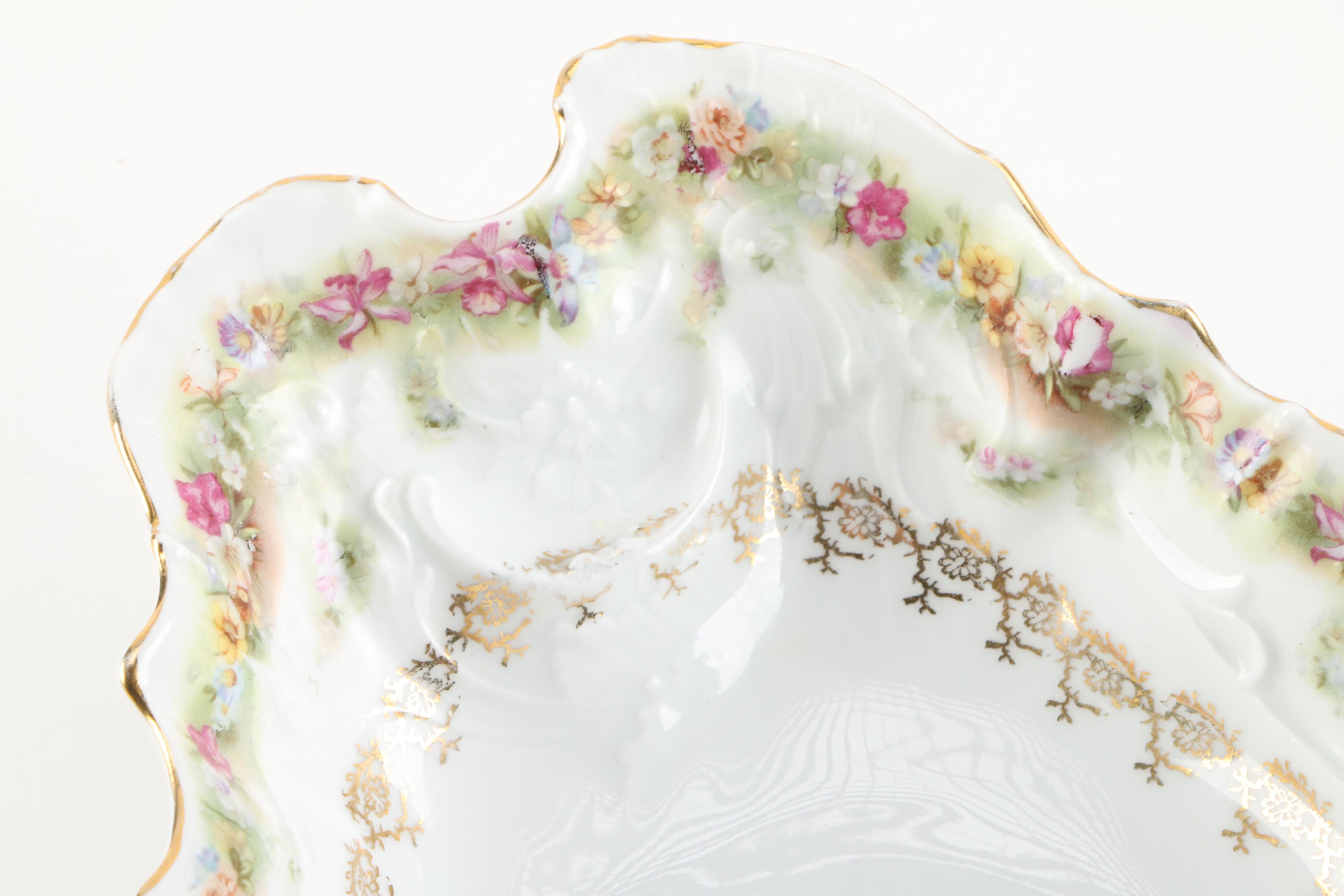 Floral Platters Featuring Mintons