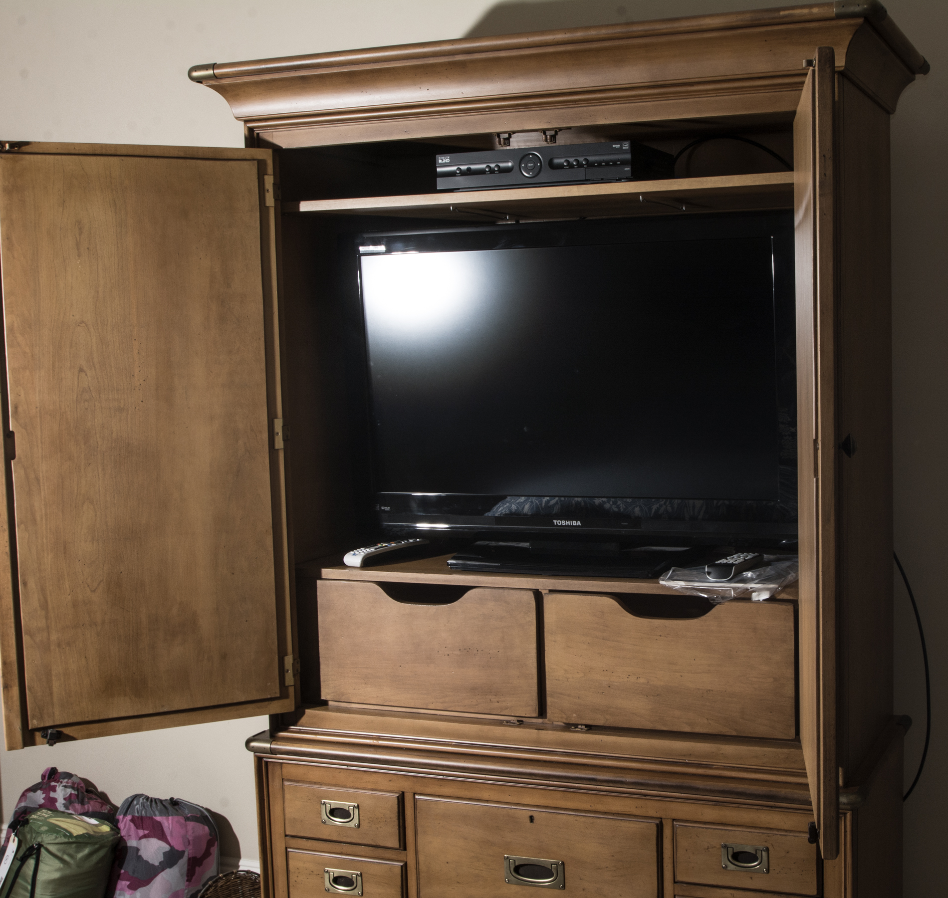 Lexington Furniture Nautica Home Armoire