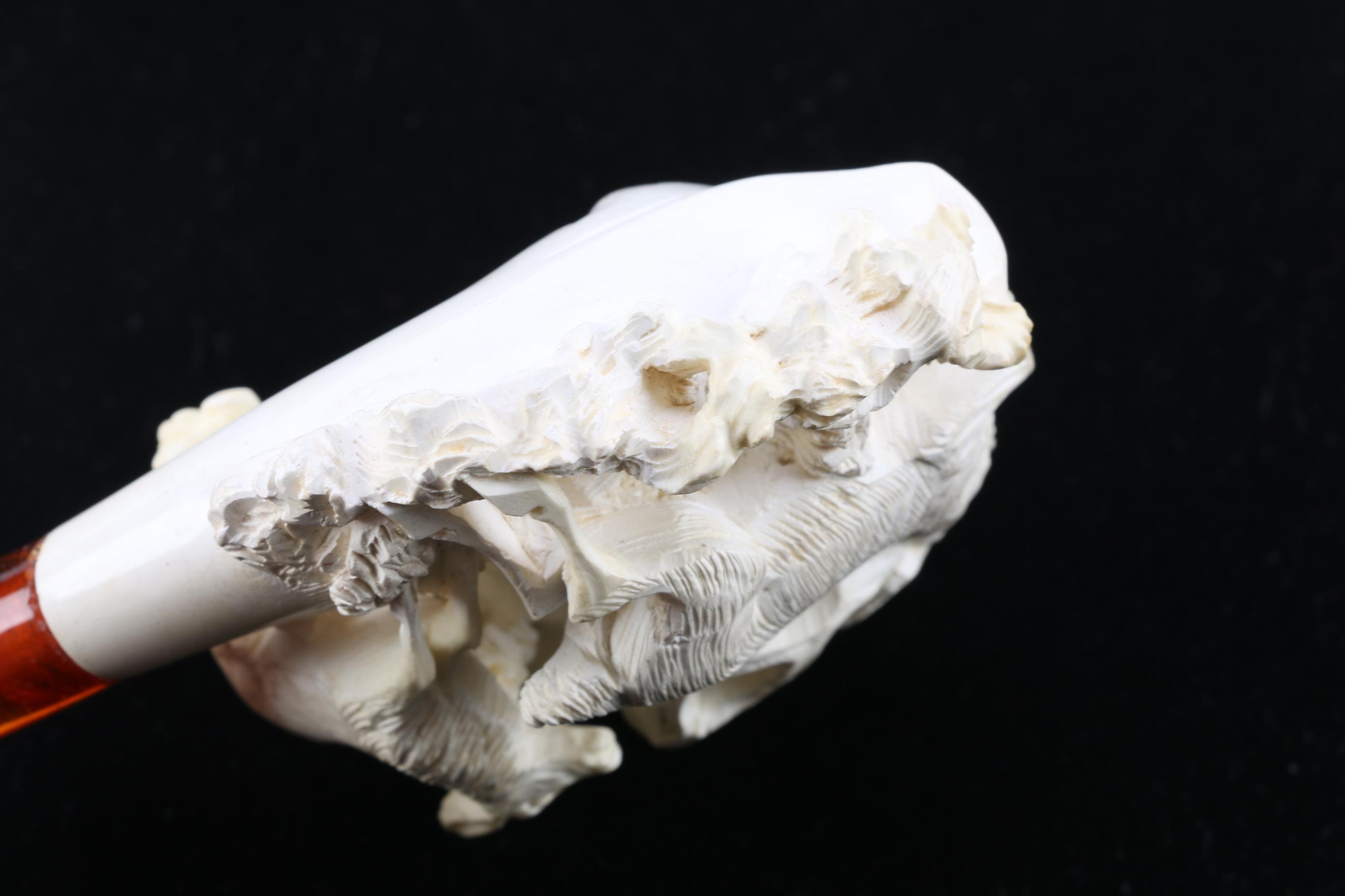 Carved WDC Meerschaum Pipe