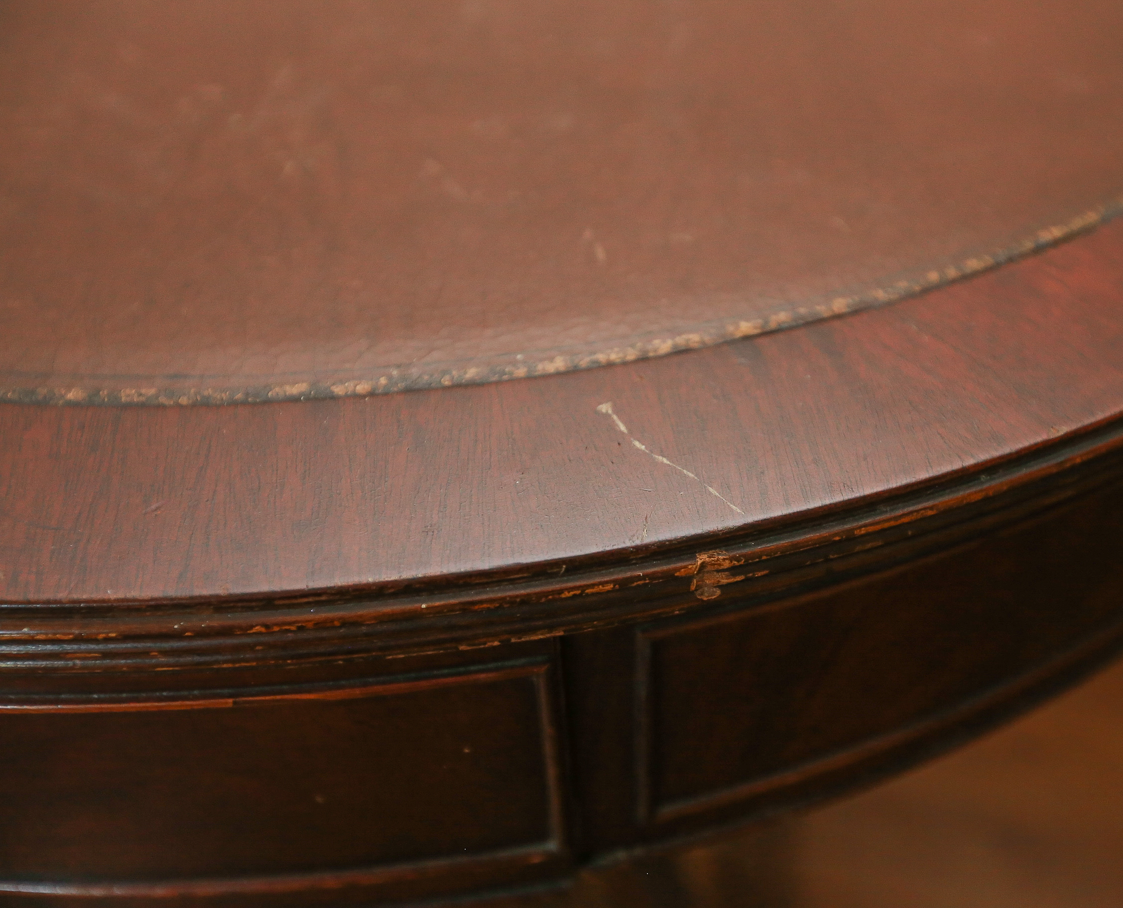 Duncan Phyfe-Style Mahogany Drum Table
