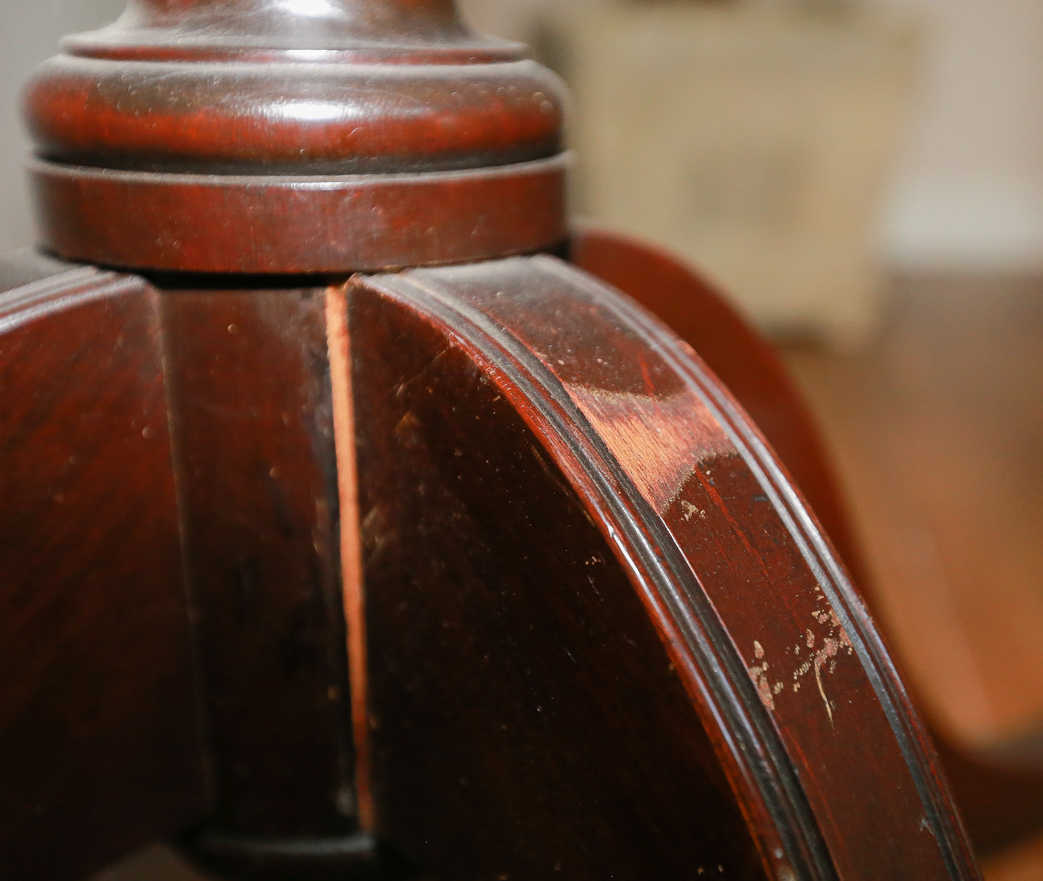 Duncan Phyfe-Style Mahogany Drum Table