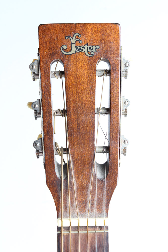 Jester Vintage Classical Style Acoustic Guitar and Case