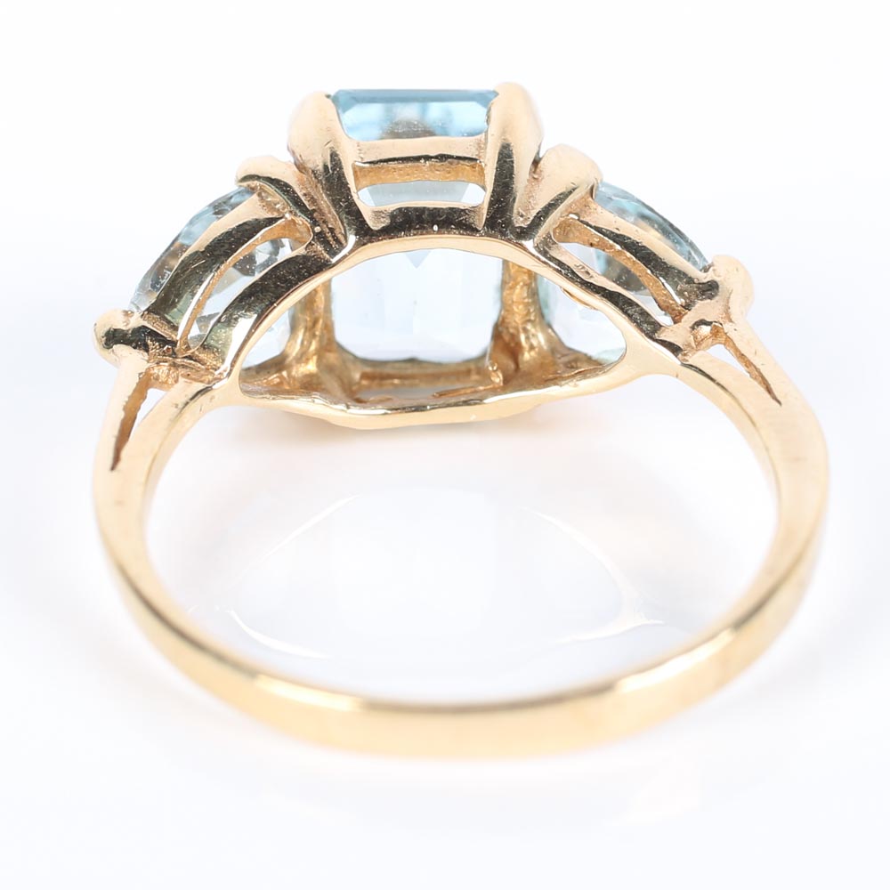 10K Yellow Gold and 4.58 CTW Blue Topaz Ring
