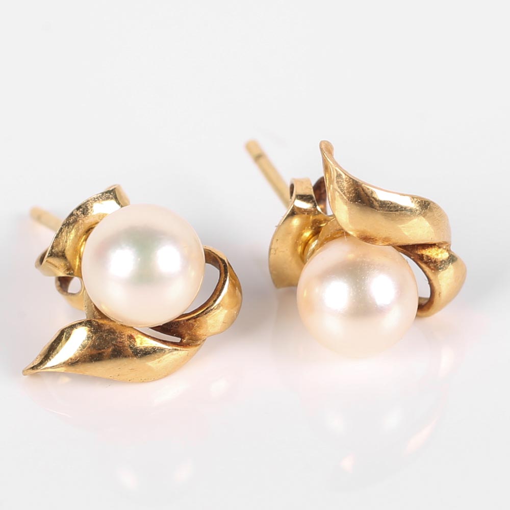 14K Yellow Gold and Cultured Pearl Earrings