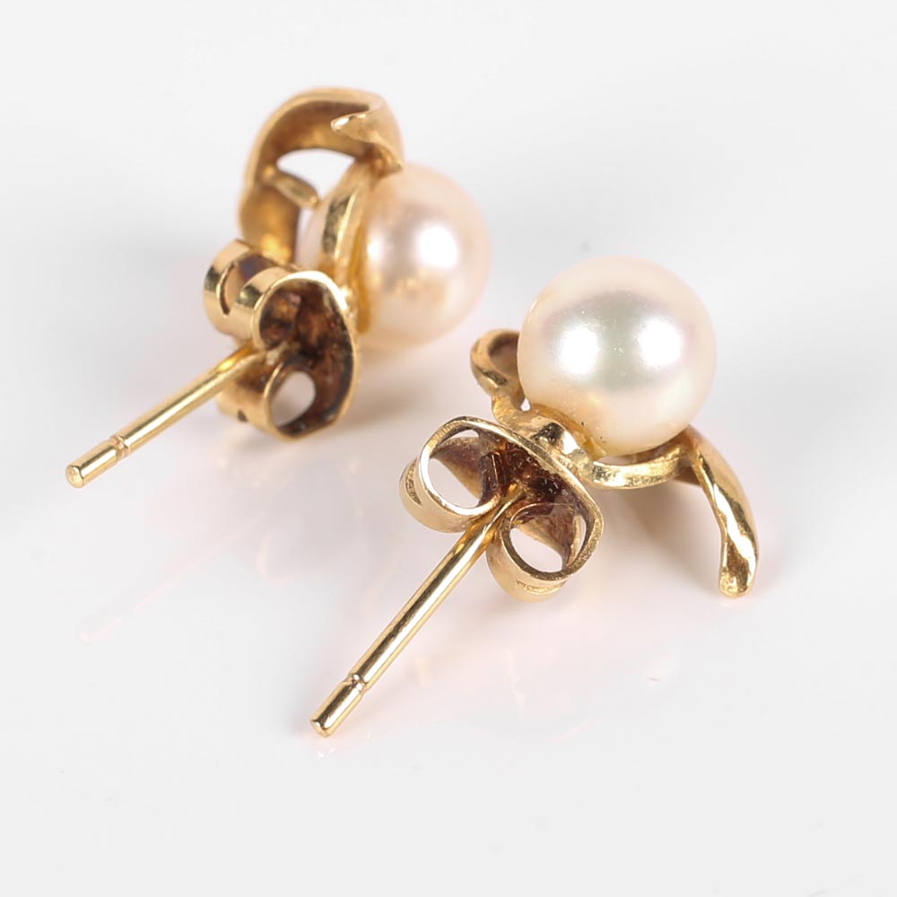 14K Yellow Gold and Cultured Pearl Earrings
