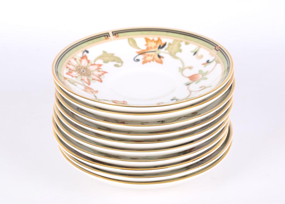 Wedgwood "Oberon" Dinner Service for Ten