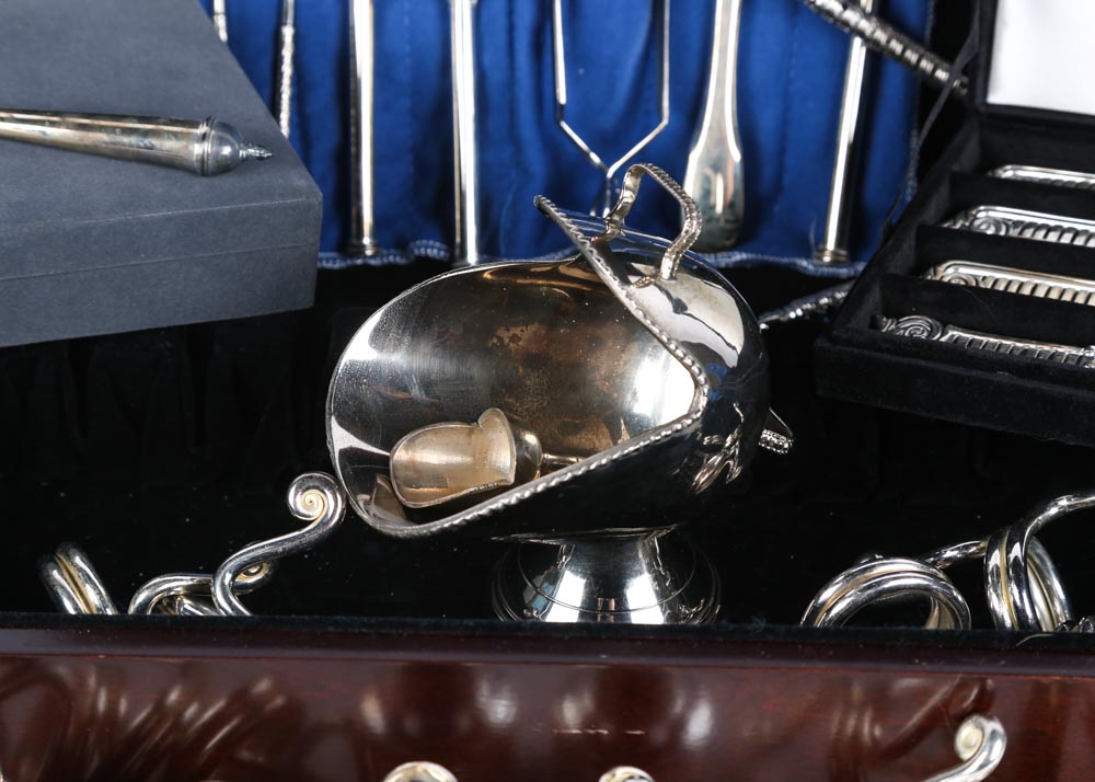 Silver Plate Tableware and Décor Featuring Towle