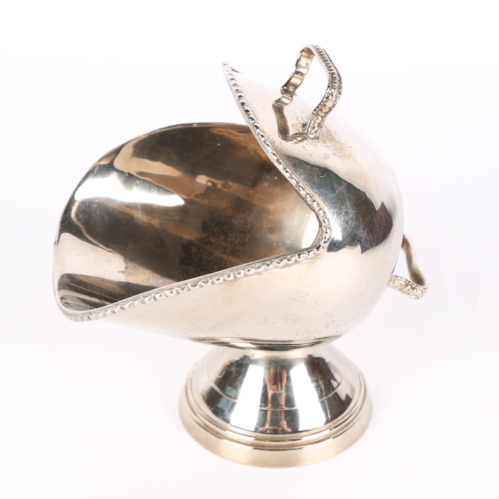 Silver Plate Tableware and Décor Featuring Towle