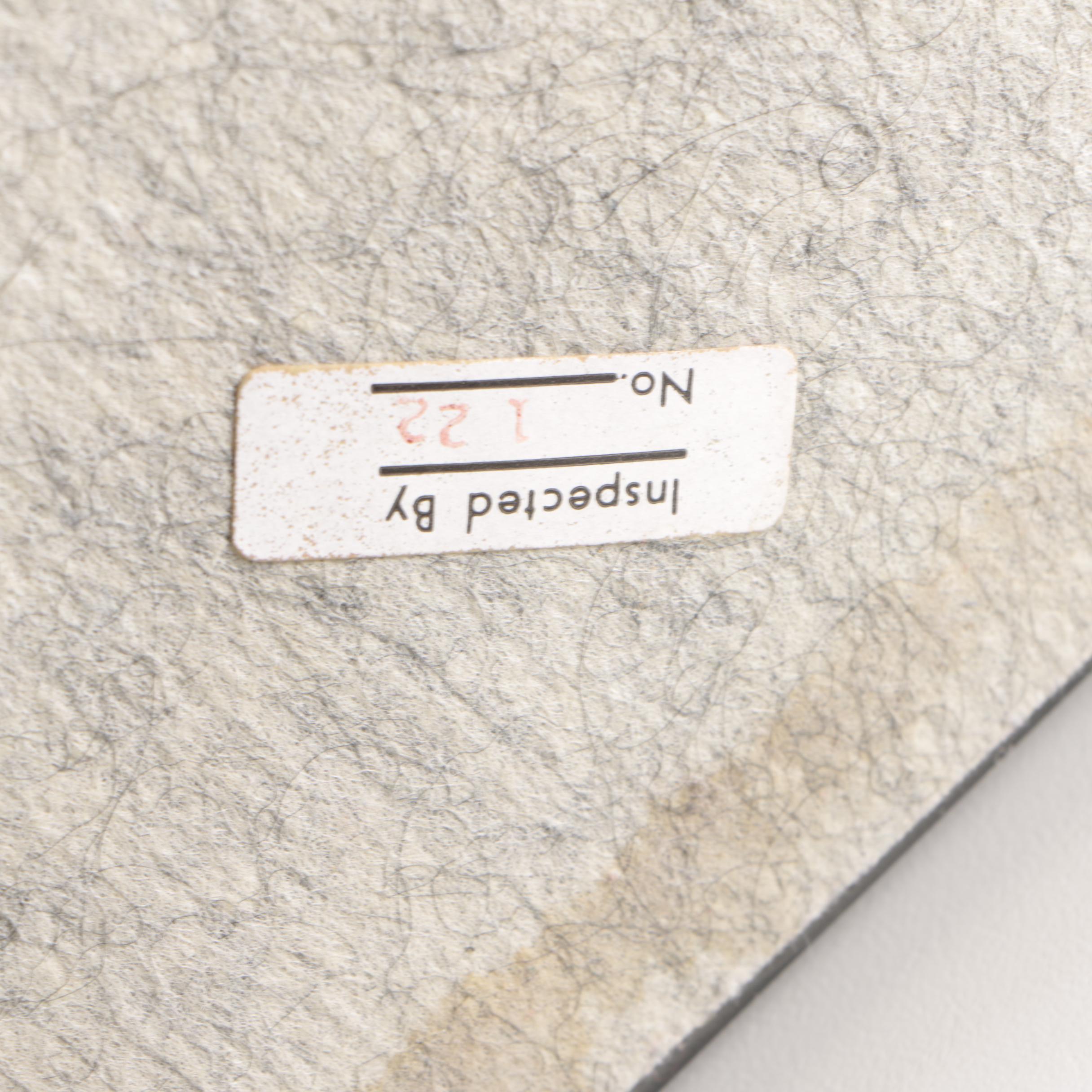 Modern Style Iron Table Lamp