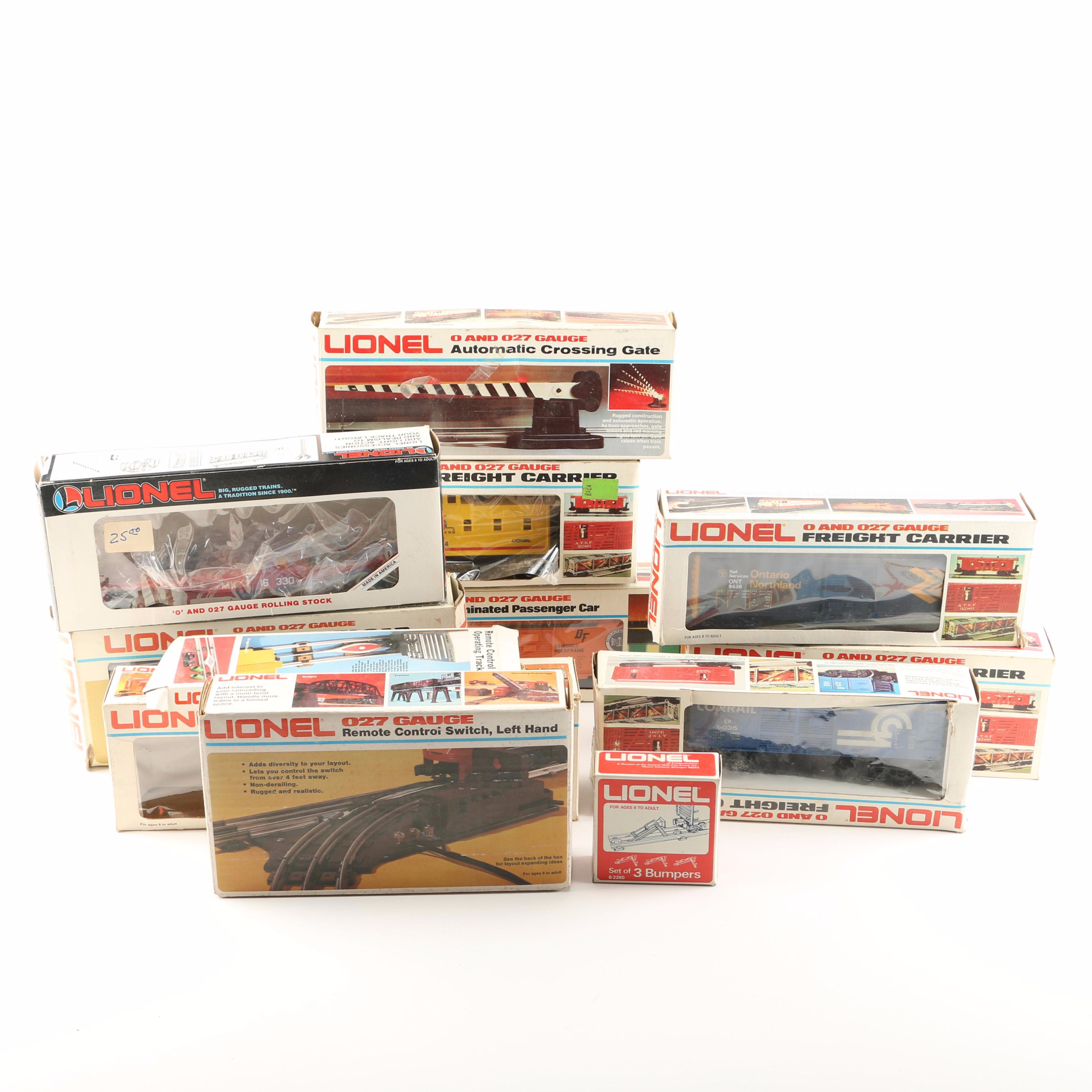 Vintage Lionel Train Cars, Tracks, and Accessories