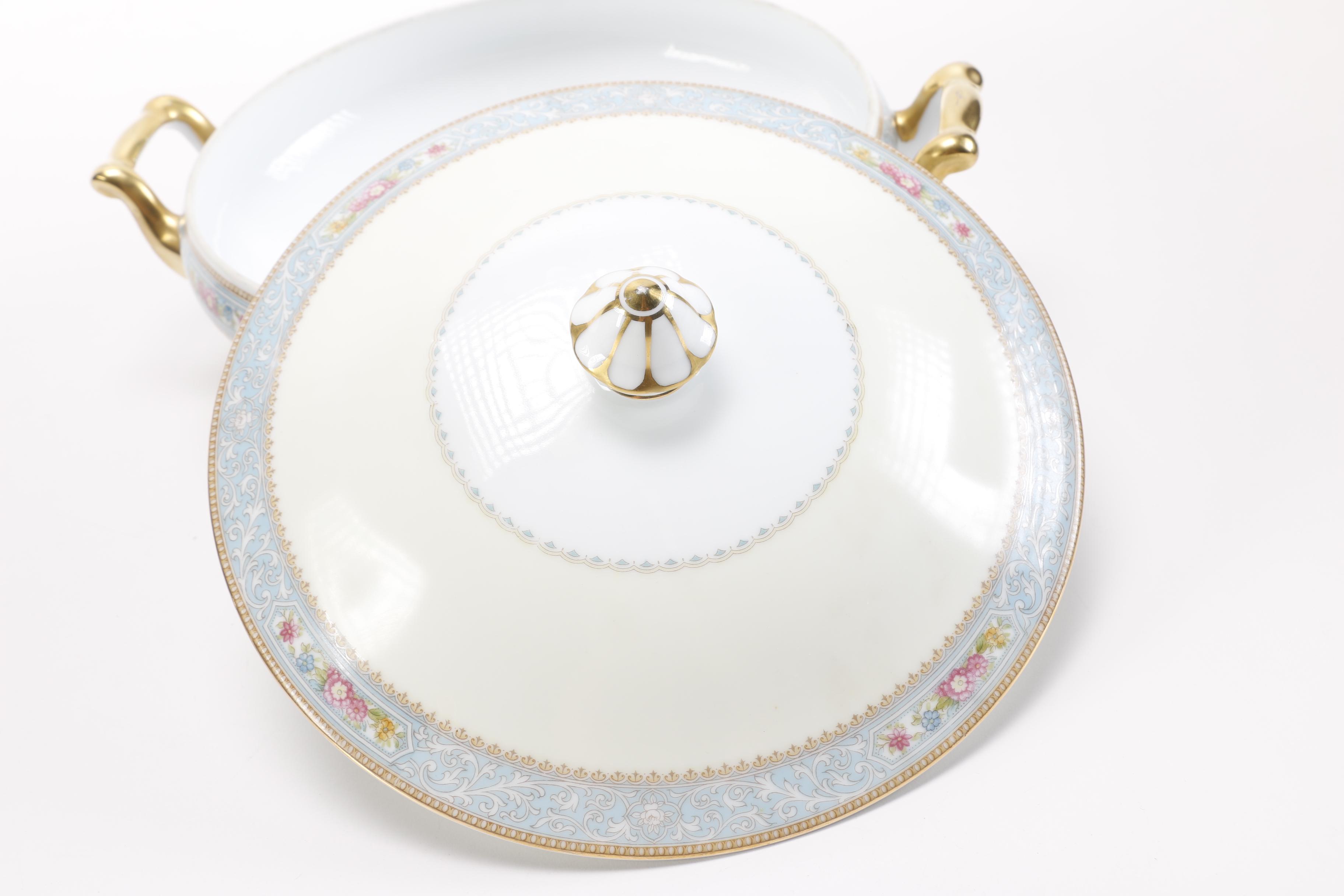 Noritake Dish Set