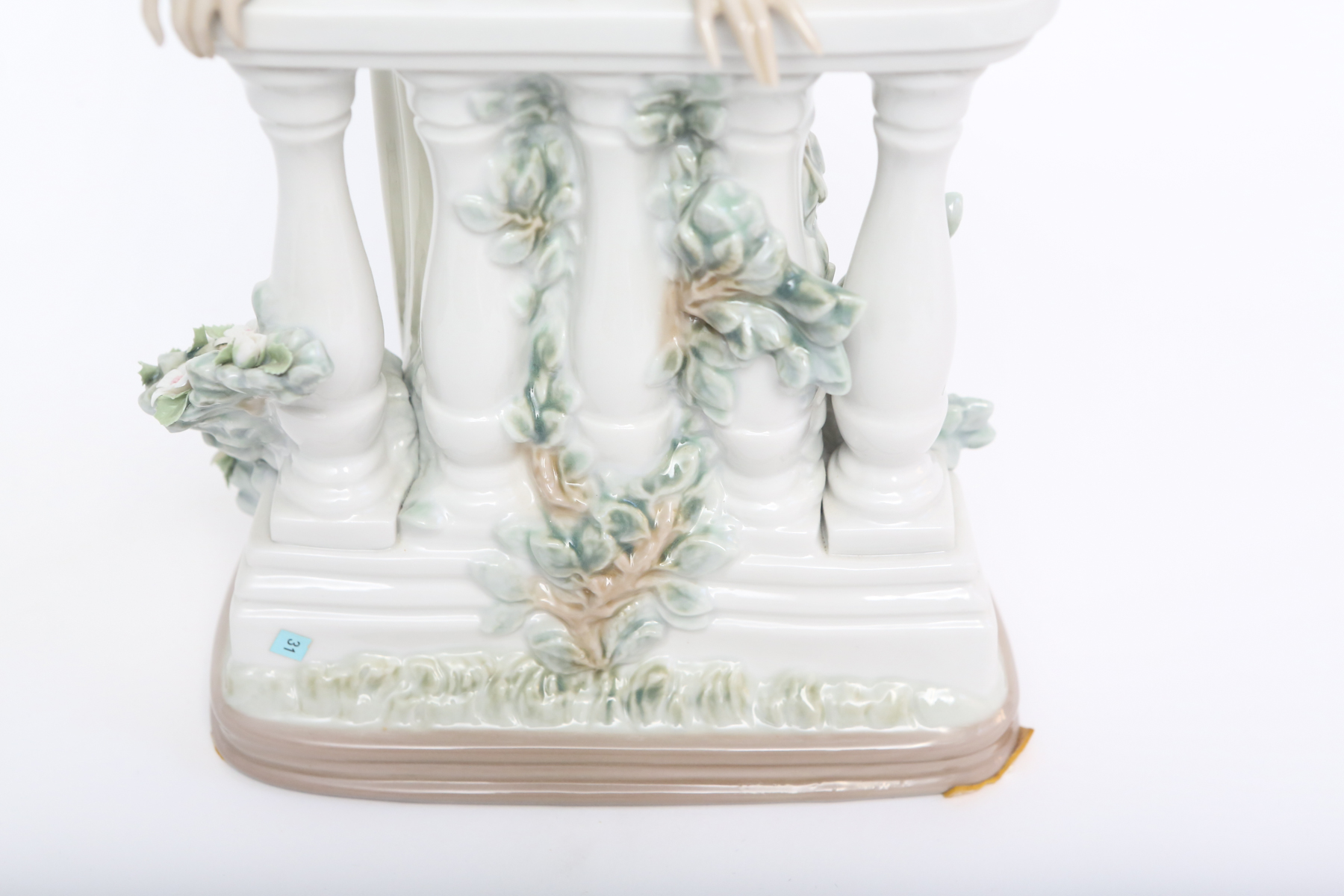 Lladro "Time For Reflection" #5378 Figurine