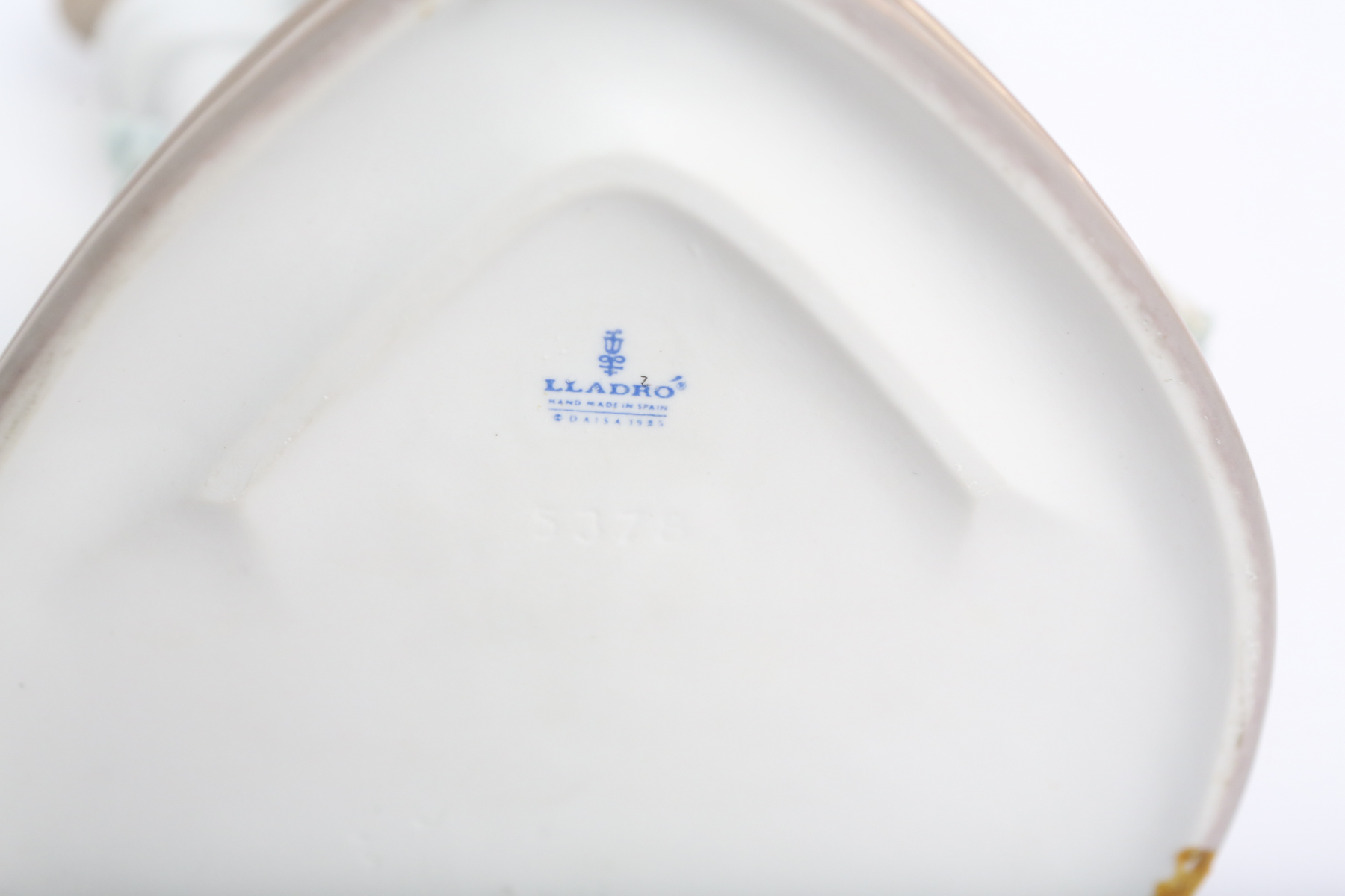 Lladro "Time For Reflection" #5378 Figurine