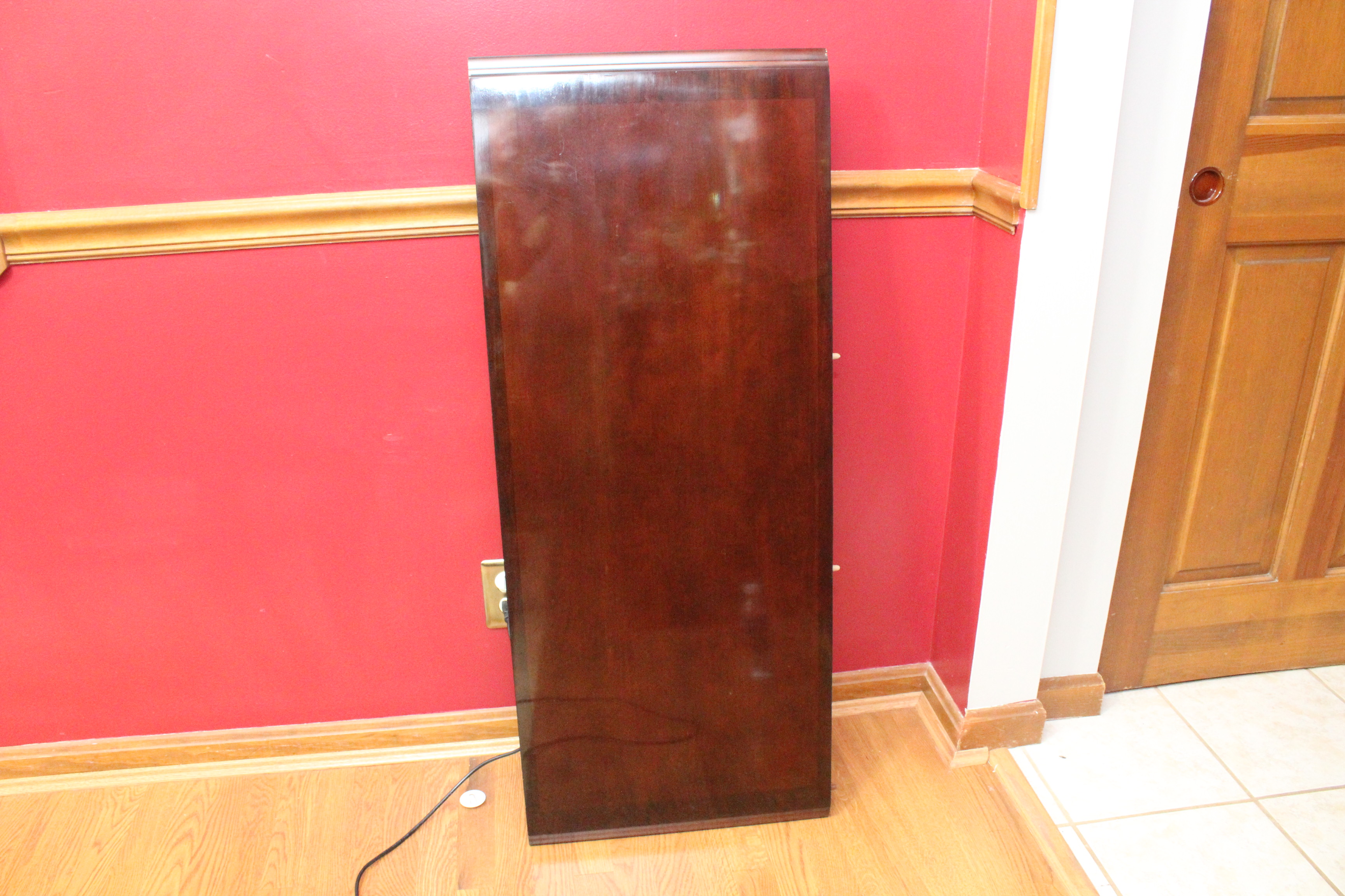 Queen Anne Style Extendable Dining Table and Chairs by Broyhill