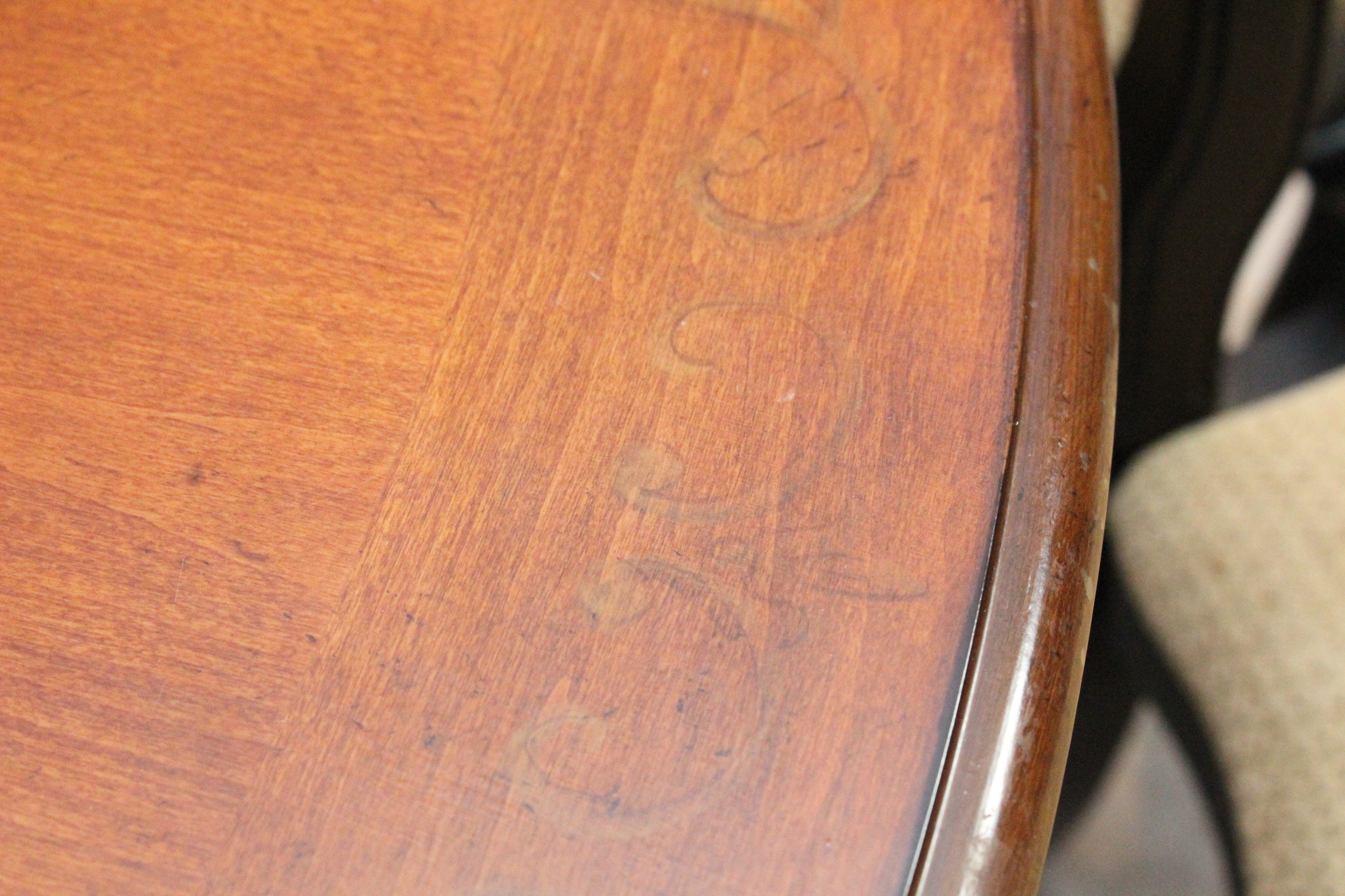 Round Leaf Wooden Table and Chairs by A.R.T. Furniture