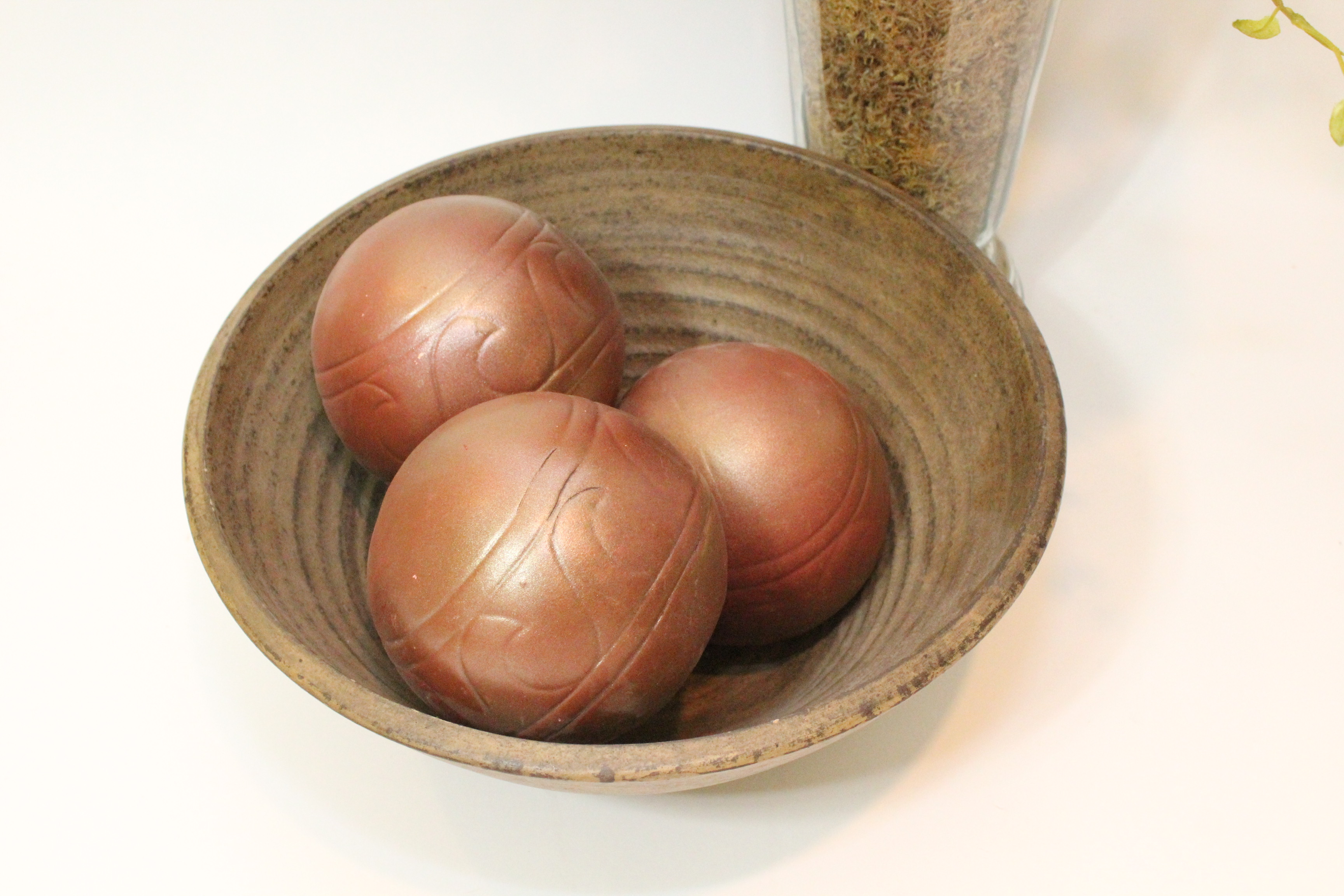 Decorative Center Piece and Faux Floral With Vase