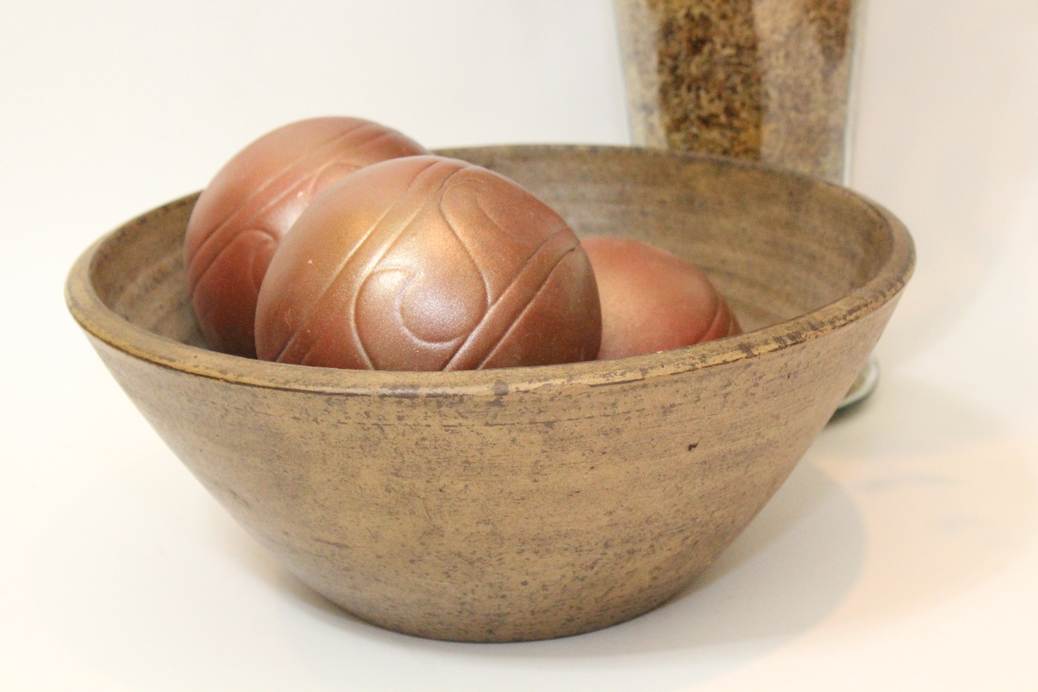 Decorative Center Piece and Faux Floral With Vase