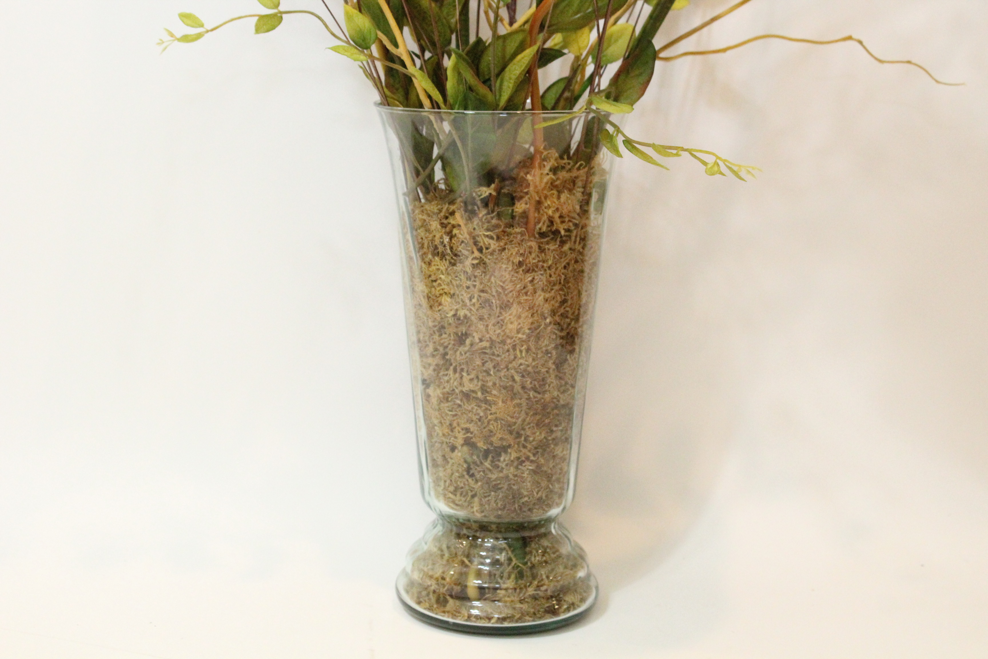 Decorative Center Piece and Faux Floral With Vase