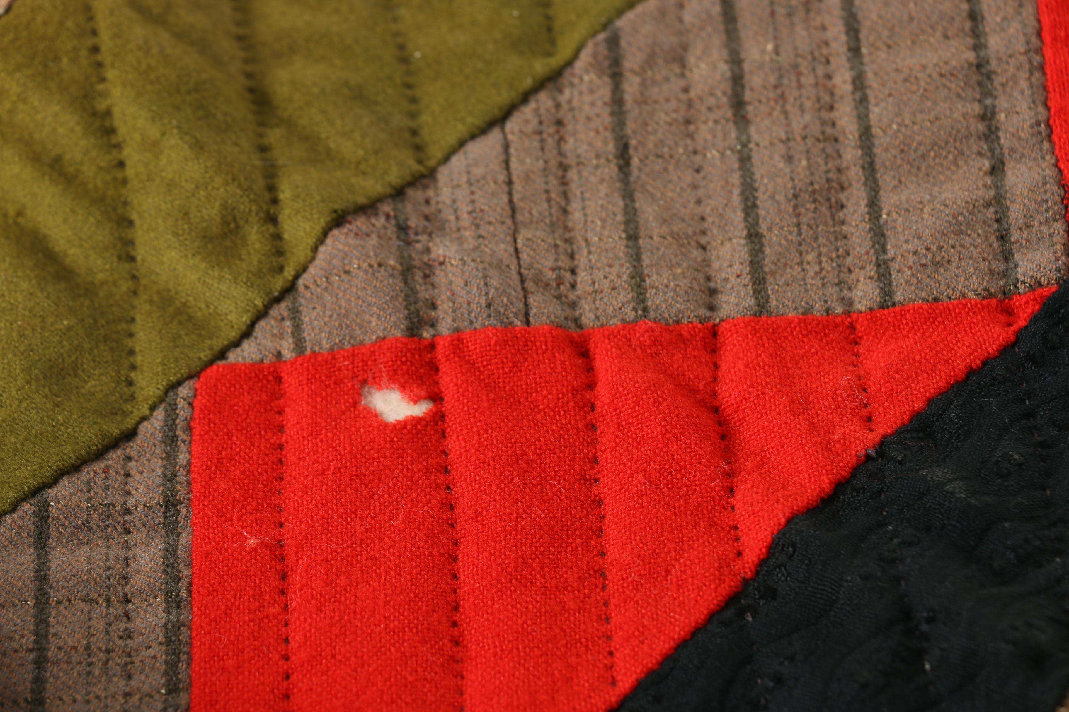 Handmade Pinwheel Pattern Quilt