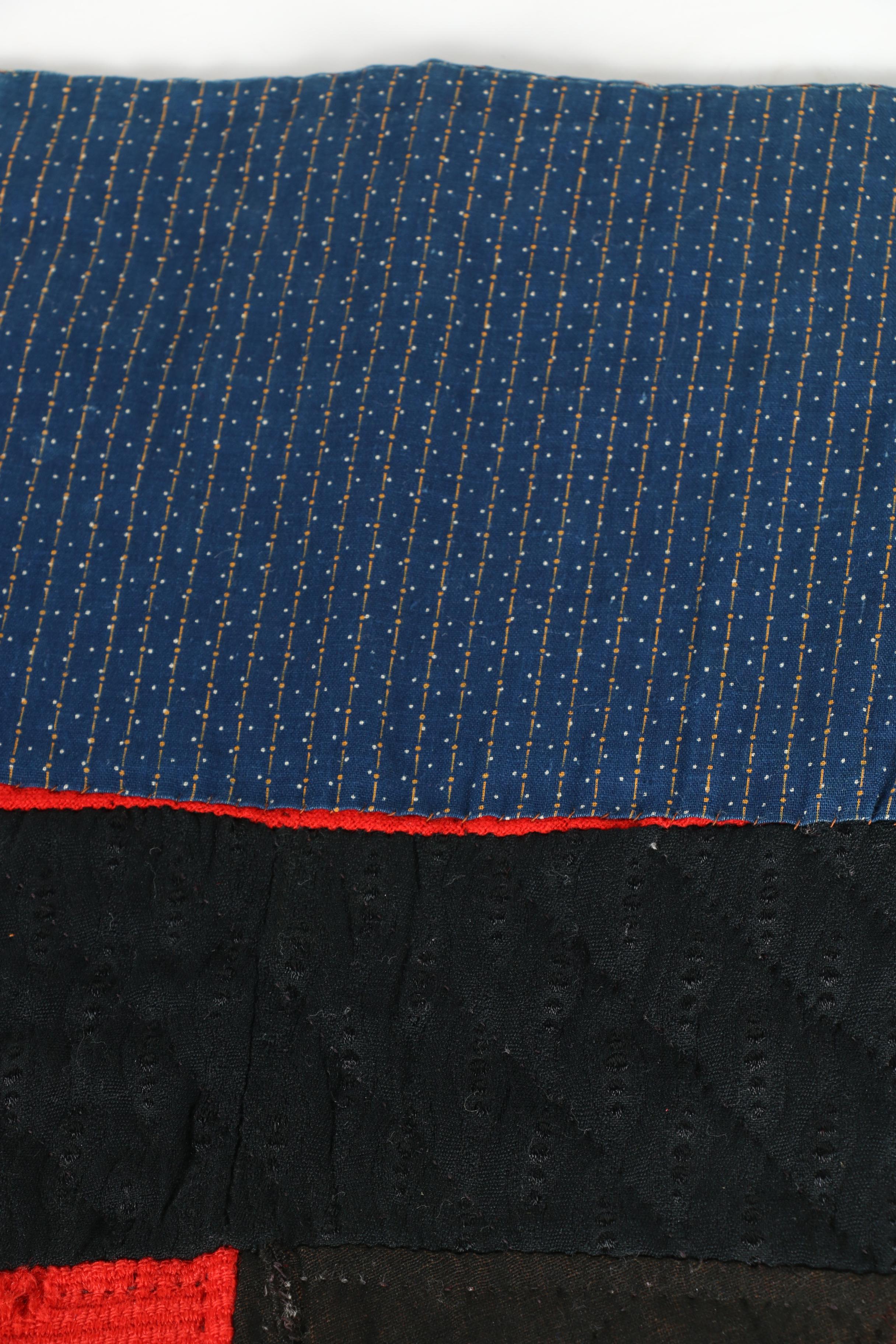 Handmade Pinwheel Pattern Quilt