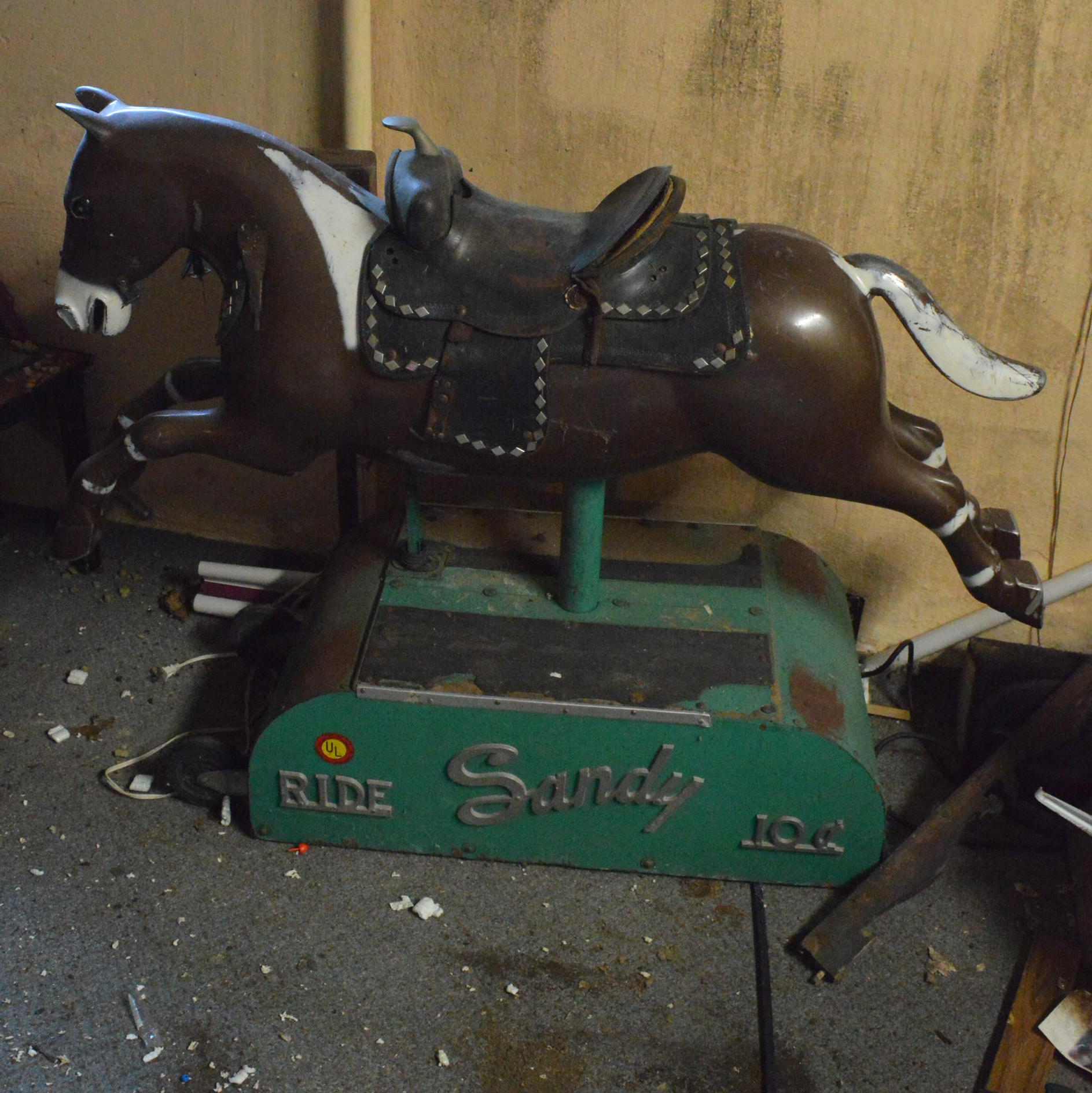 Vintage Metal Arcade Horse Ride "Sandy"