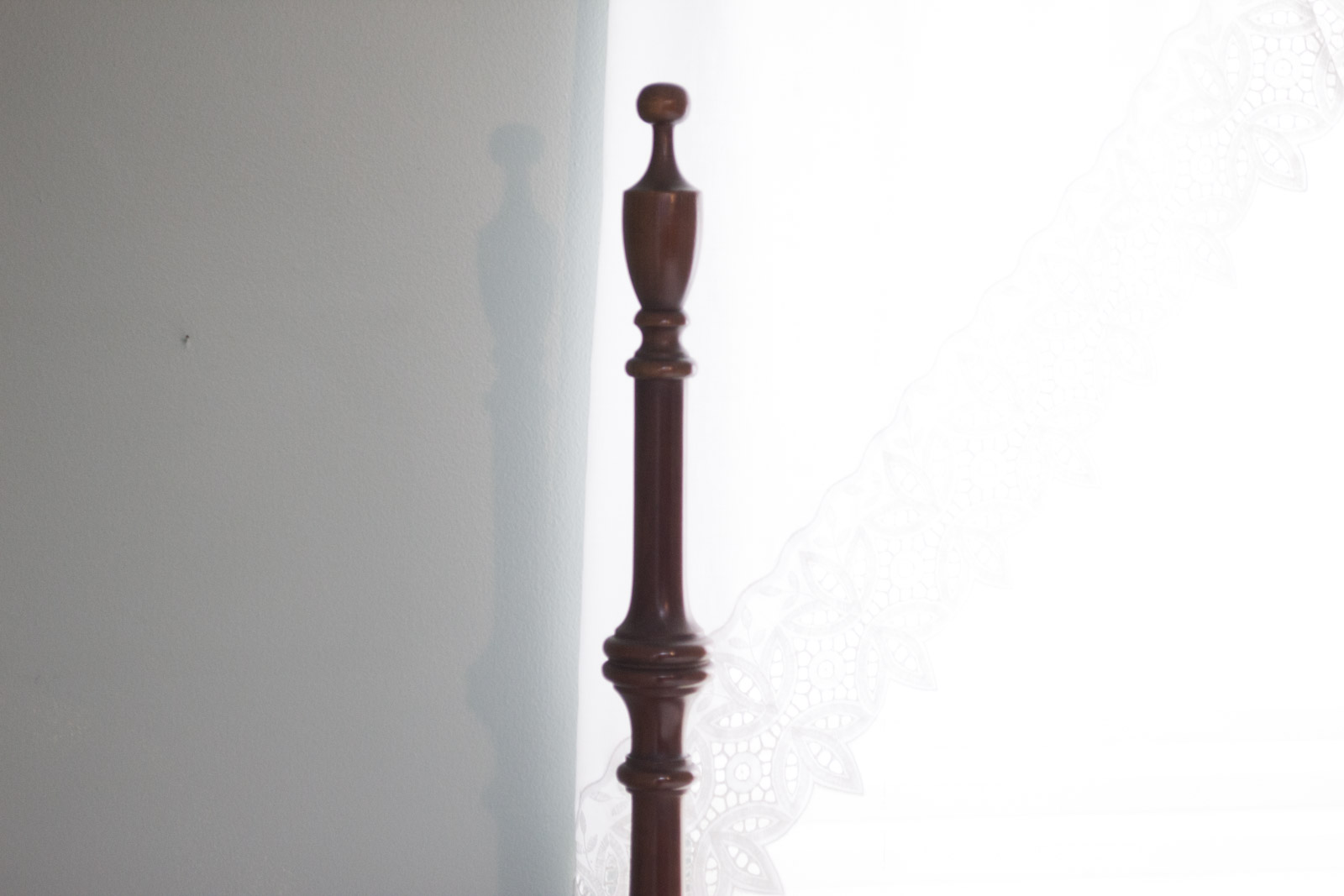 Vintage Federal Style Queen Size Cherry Four Post Bed