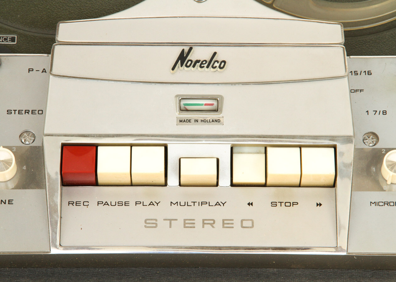 Vintage Norelco Stereo Continental 401