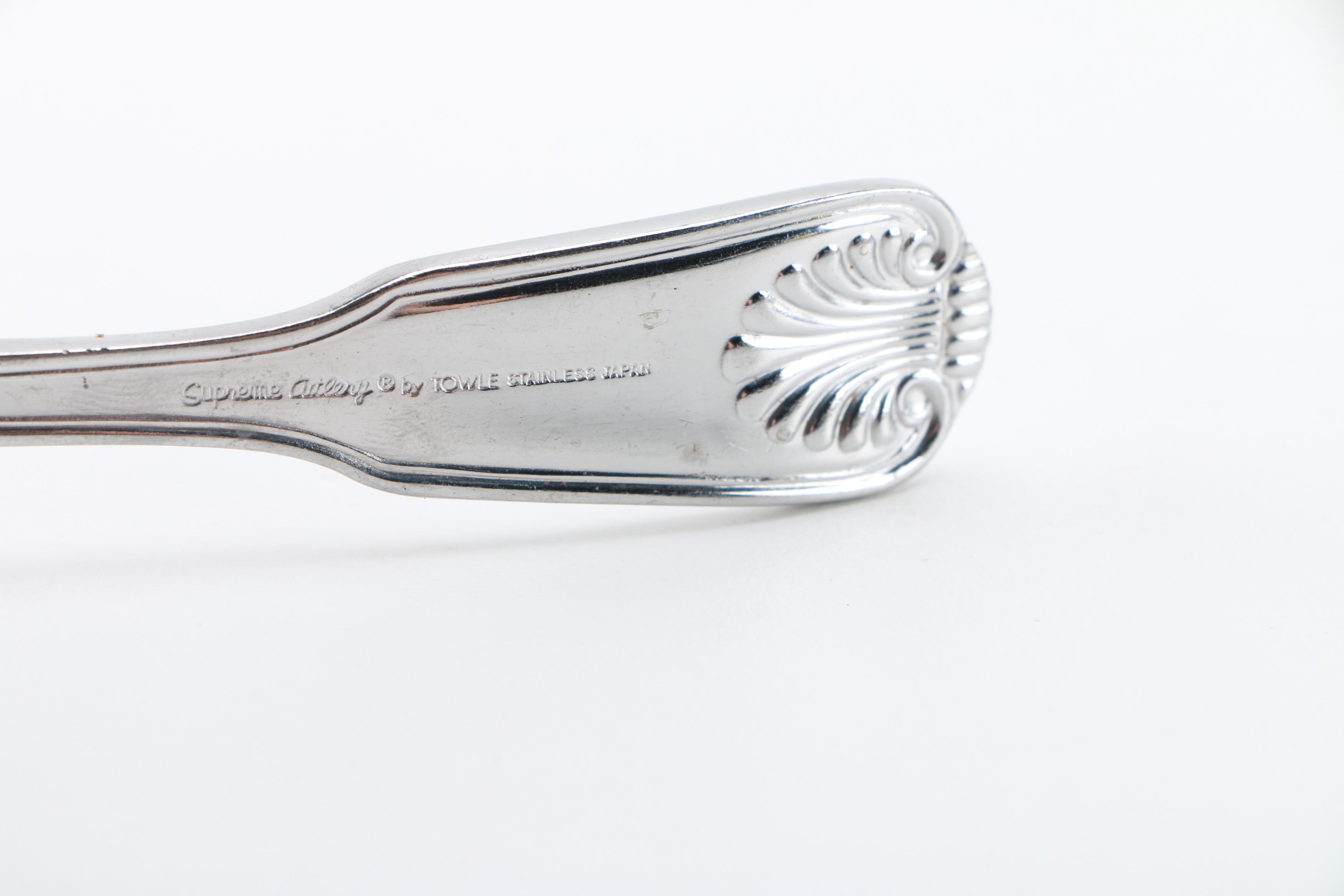 Towle Supreme Cutlery "English Shell" Stainless Flatware Set