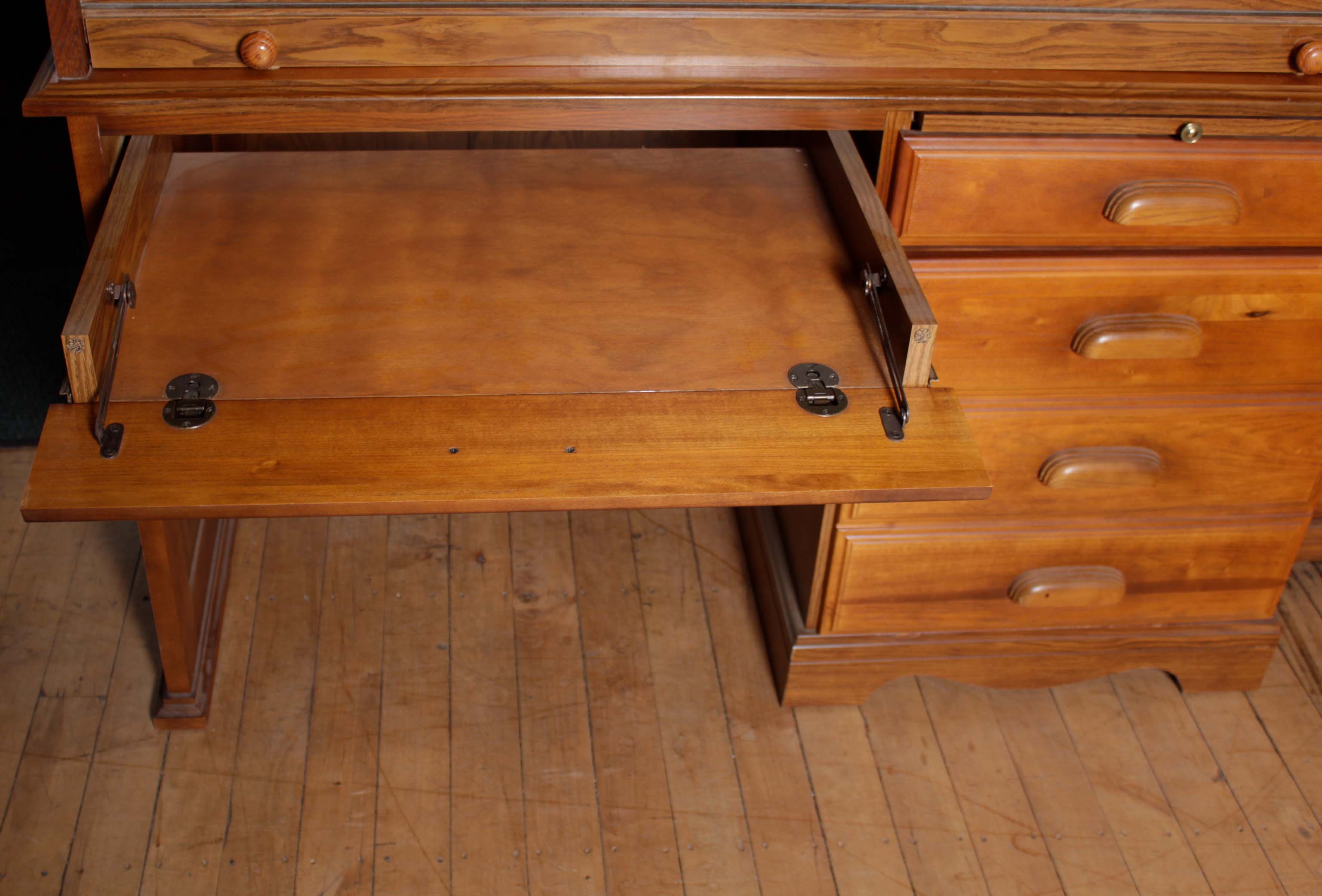 DMI Furniture Oak Roll Top Computer Desk