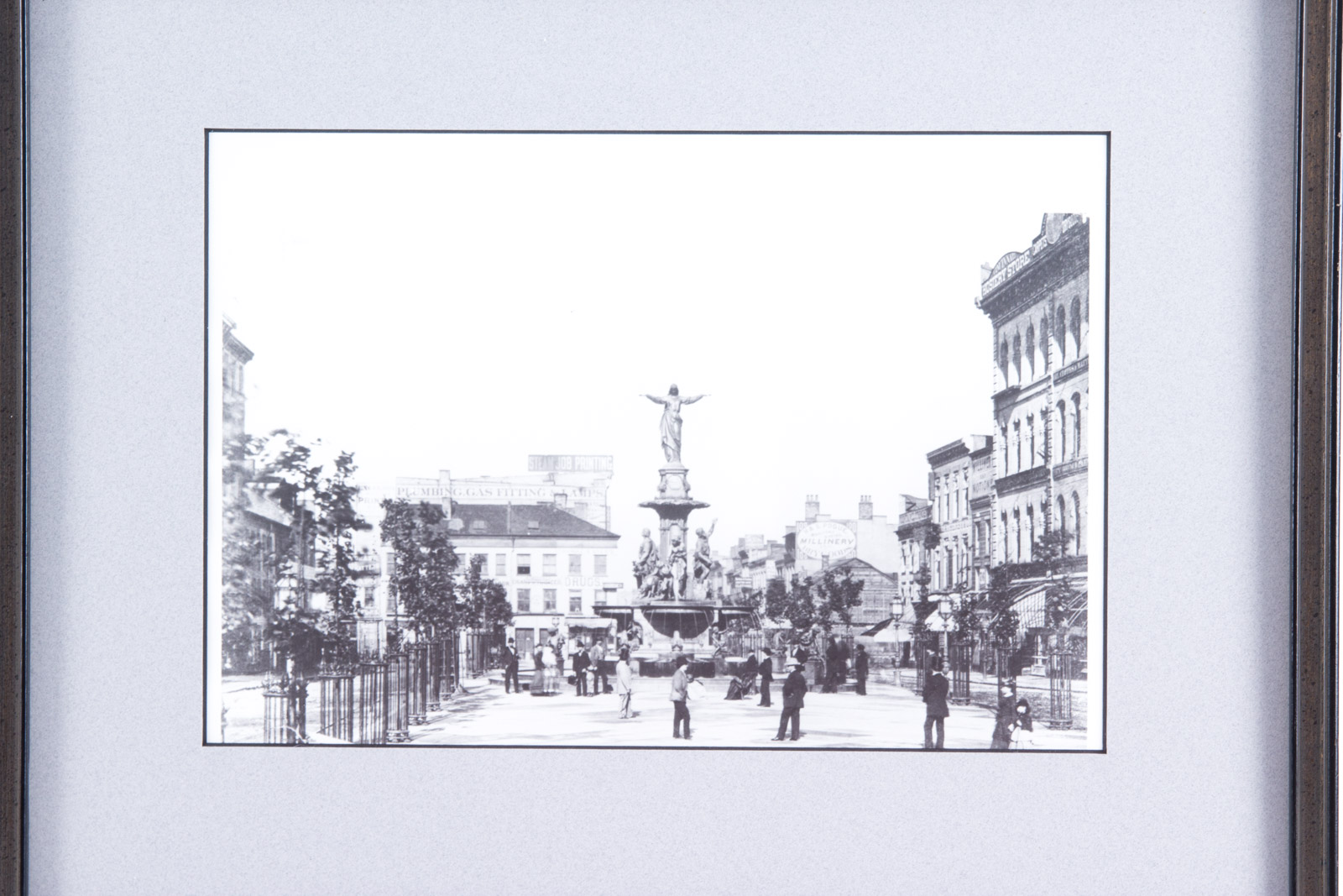 Early 1900s Photograph of Fountain Square in Cincinnati
