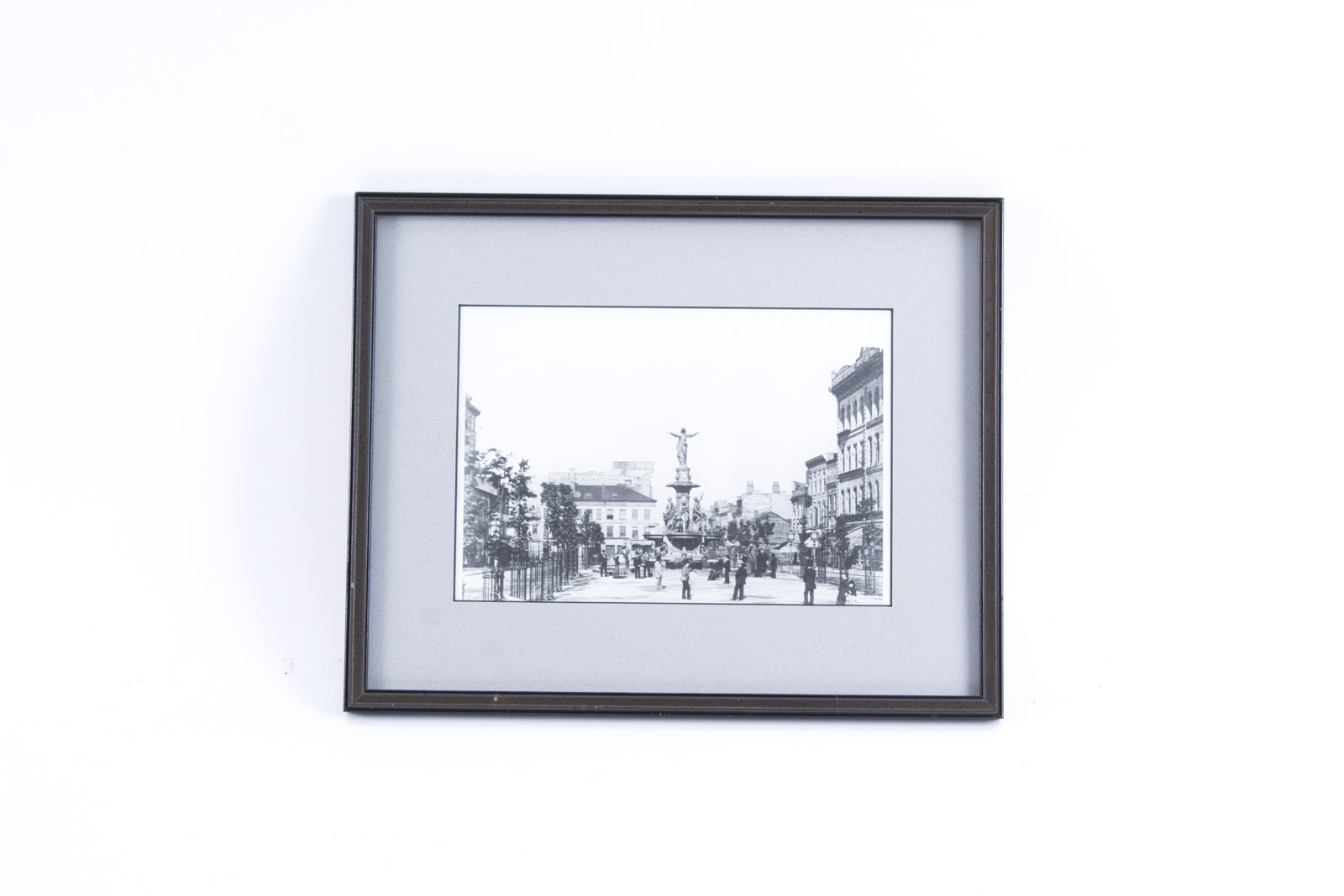 Early 1900s Photograph of Fountain Square in Cincinnati