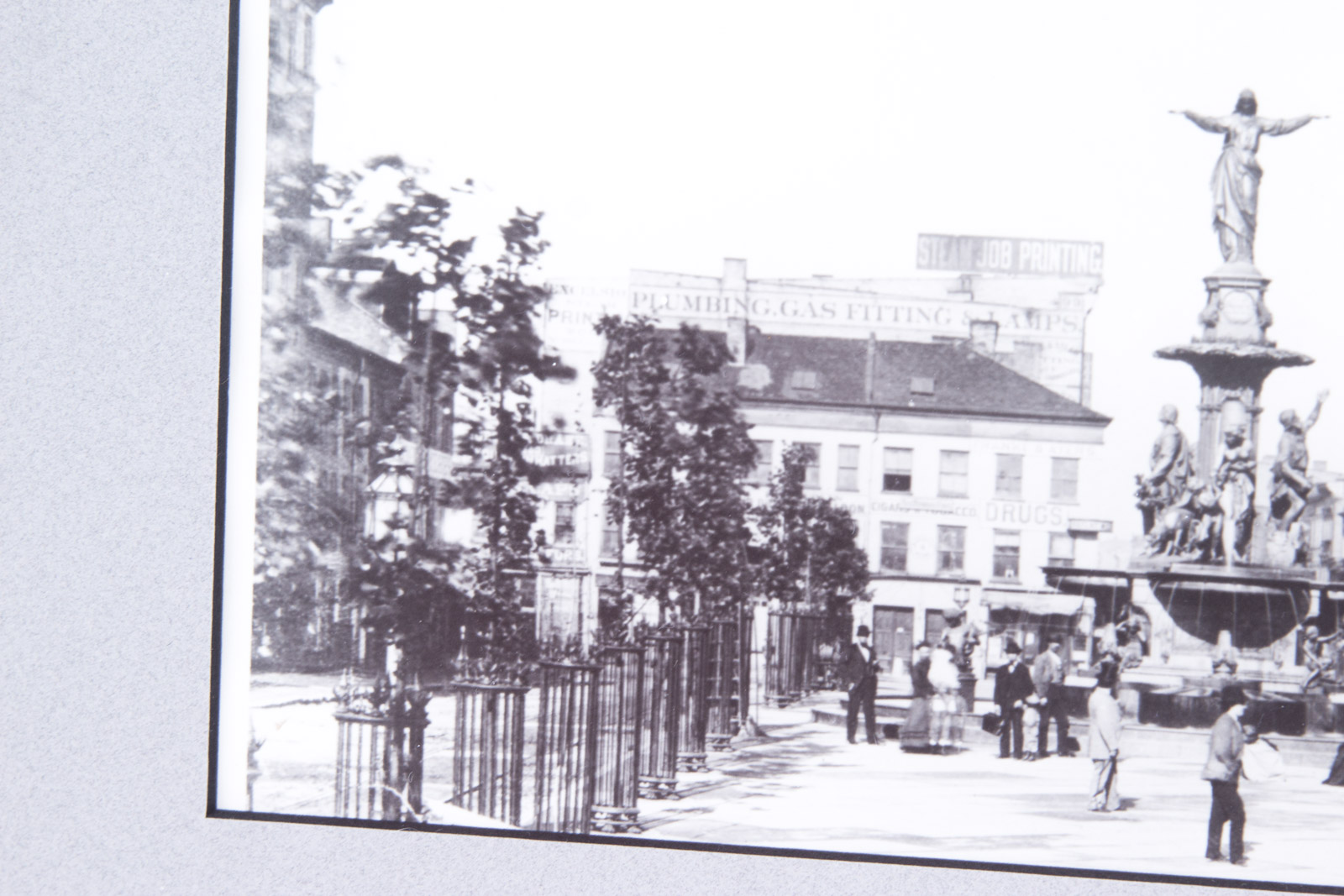 Early 1900s Photograph of Fountain Square in Cincinnati