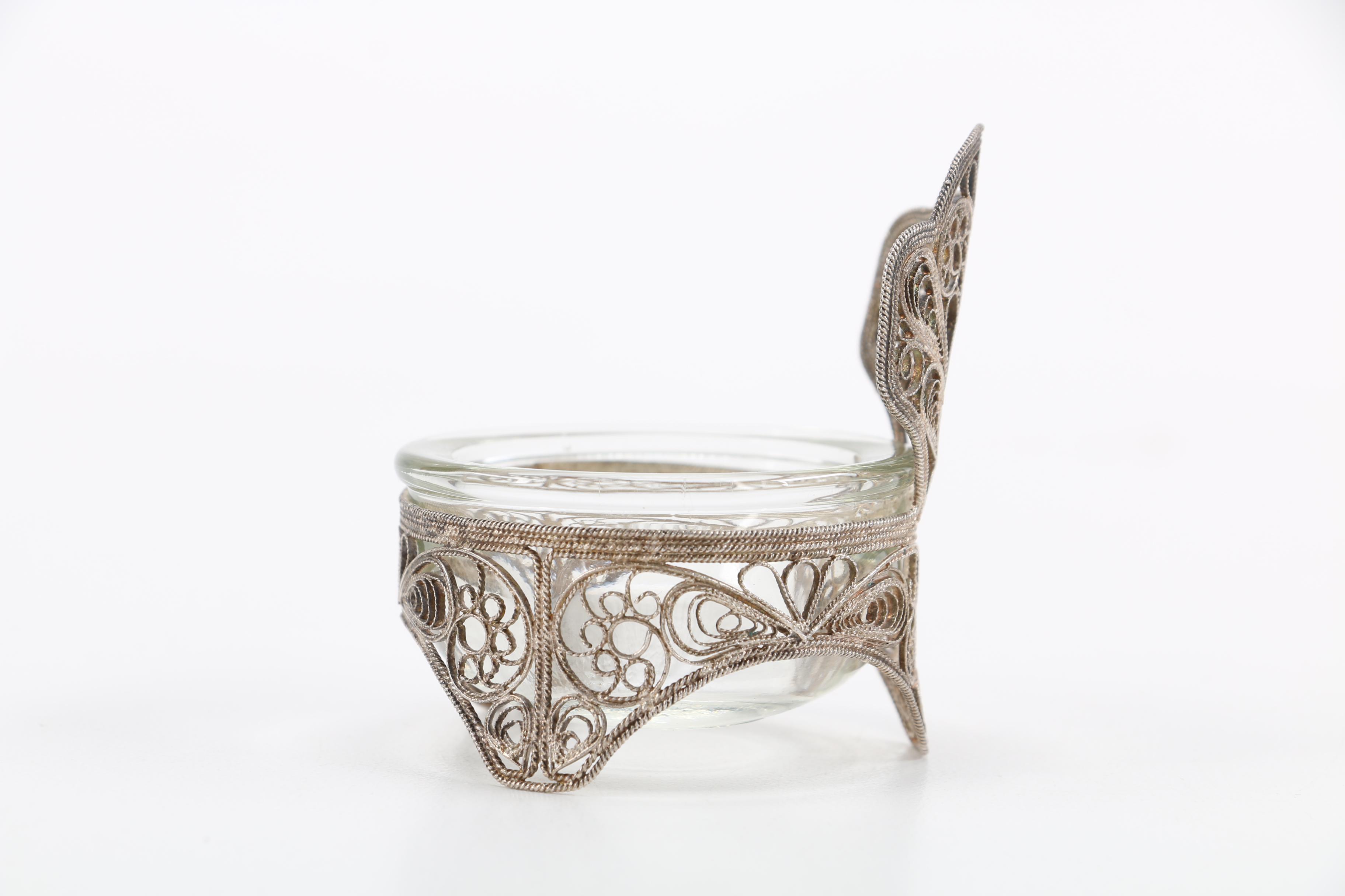 Silver Tone Filigree Holder with Glass Dish