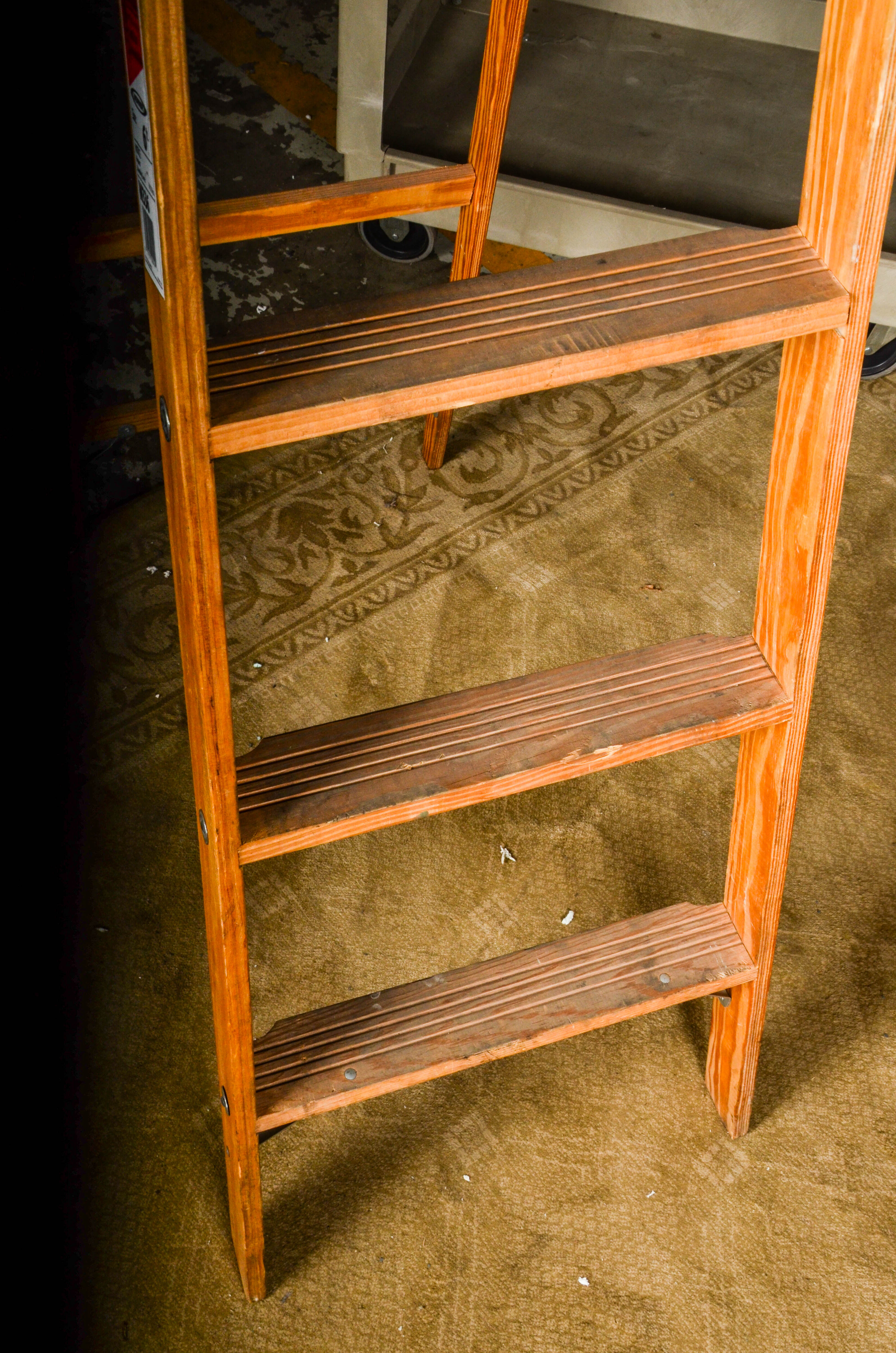 Werner 6-Foot Wooden Ladder