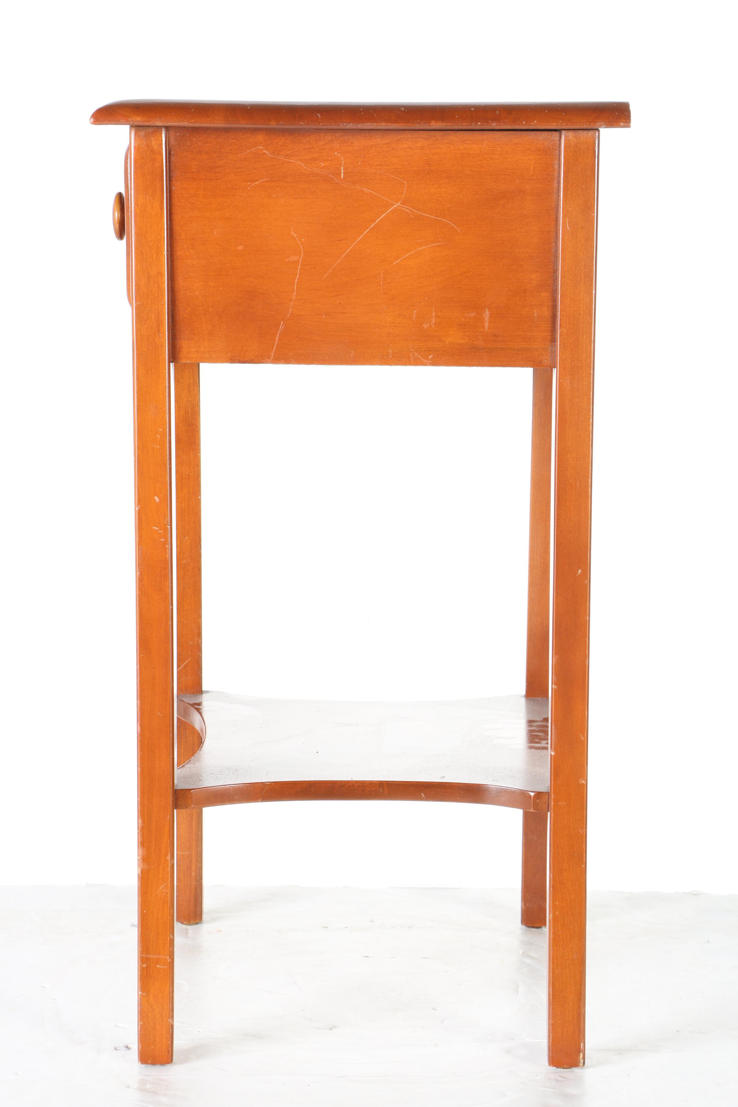 One-Drawer Nightstands