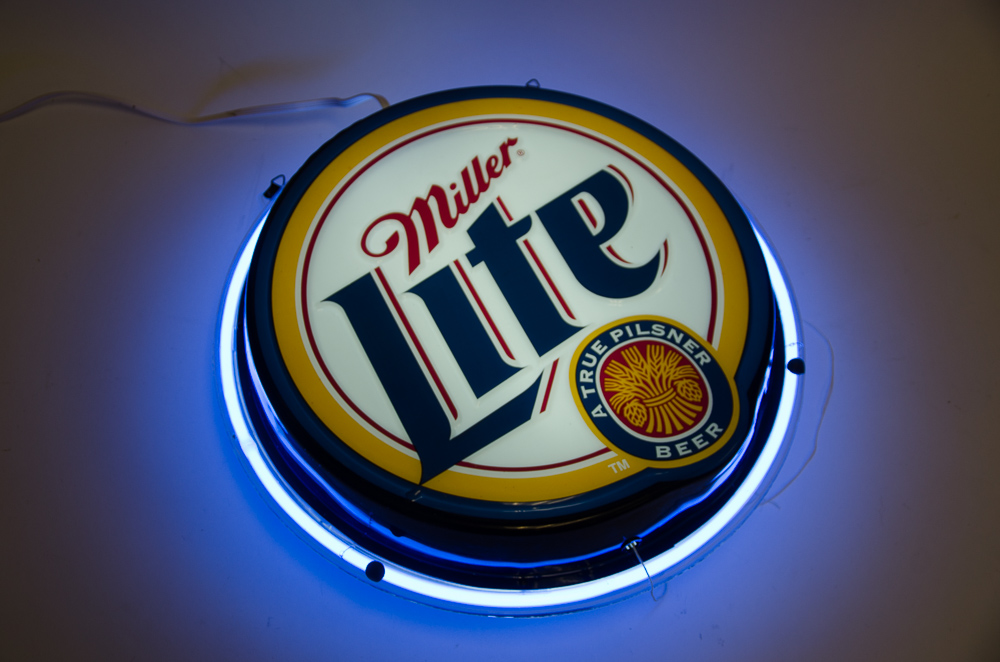 Miller LIte Neon Sign