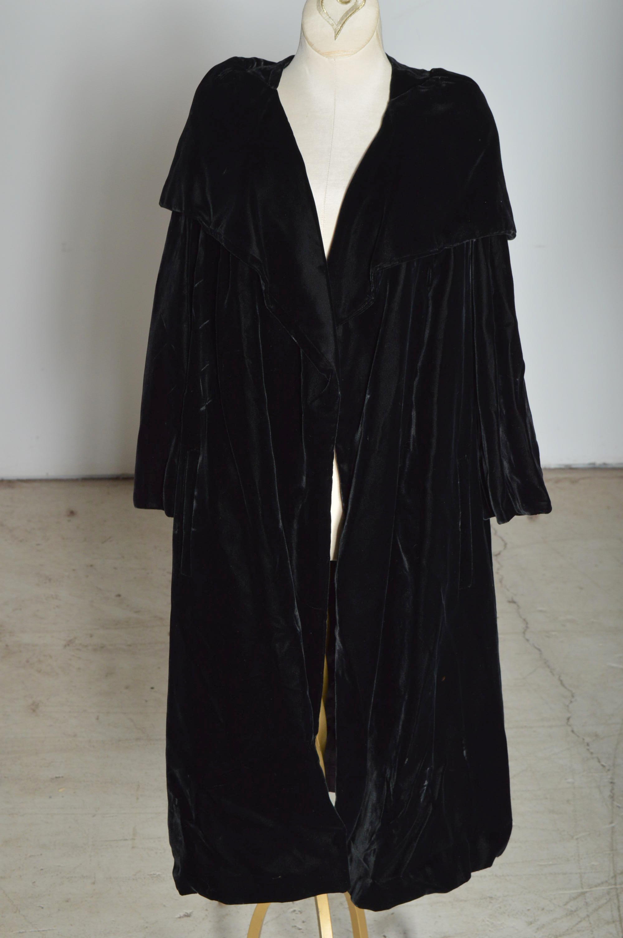 Women's Outerwear Including Harry Cooper