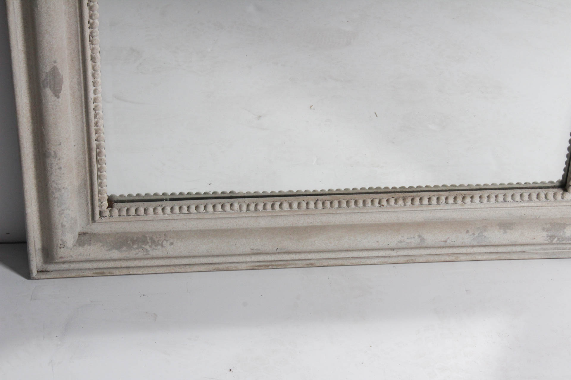 Decorative Rectangular Wall Mirror with Crown