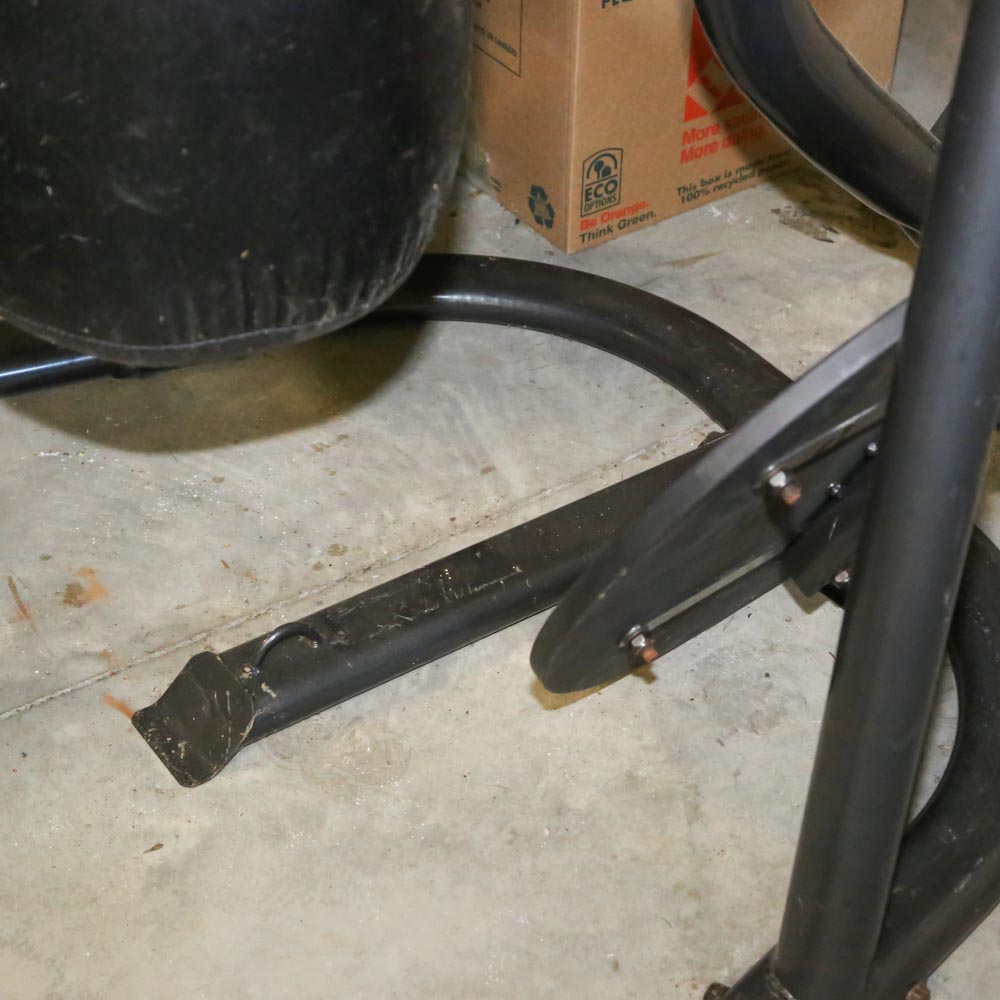 Everlast Punching Bag with Stand