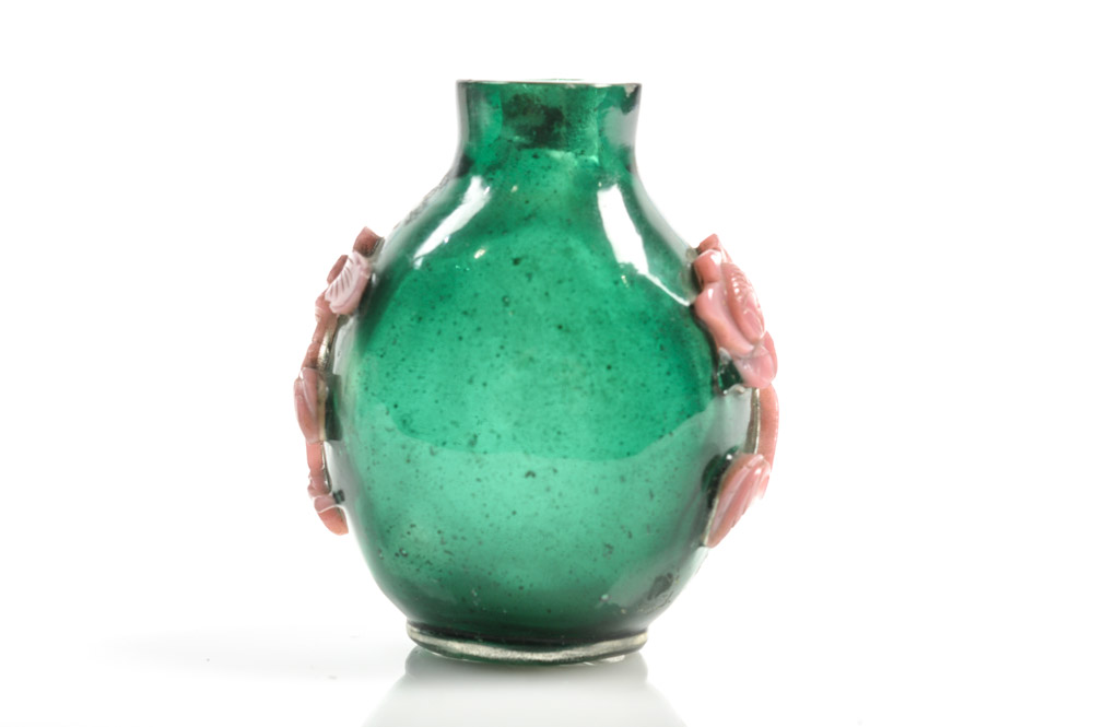 Antique Chinese Peking Glass Snuff Bottle