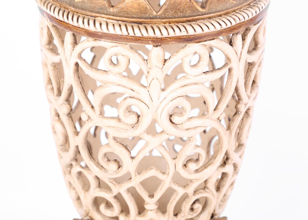 Decorative Urns