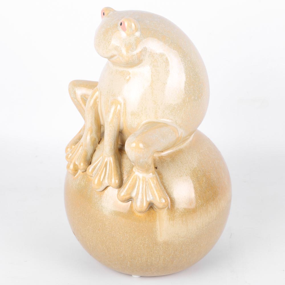 Neutral Tone Decorative Ceramics