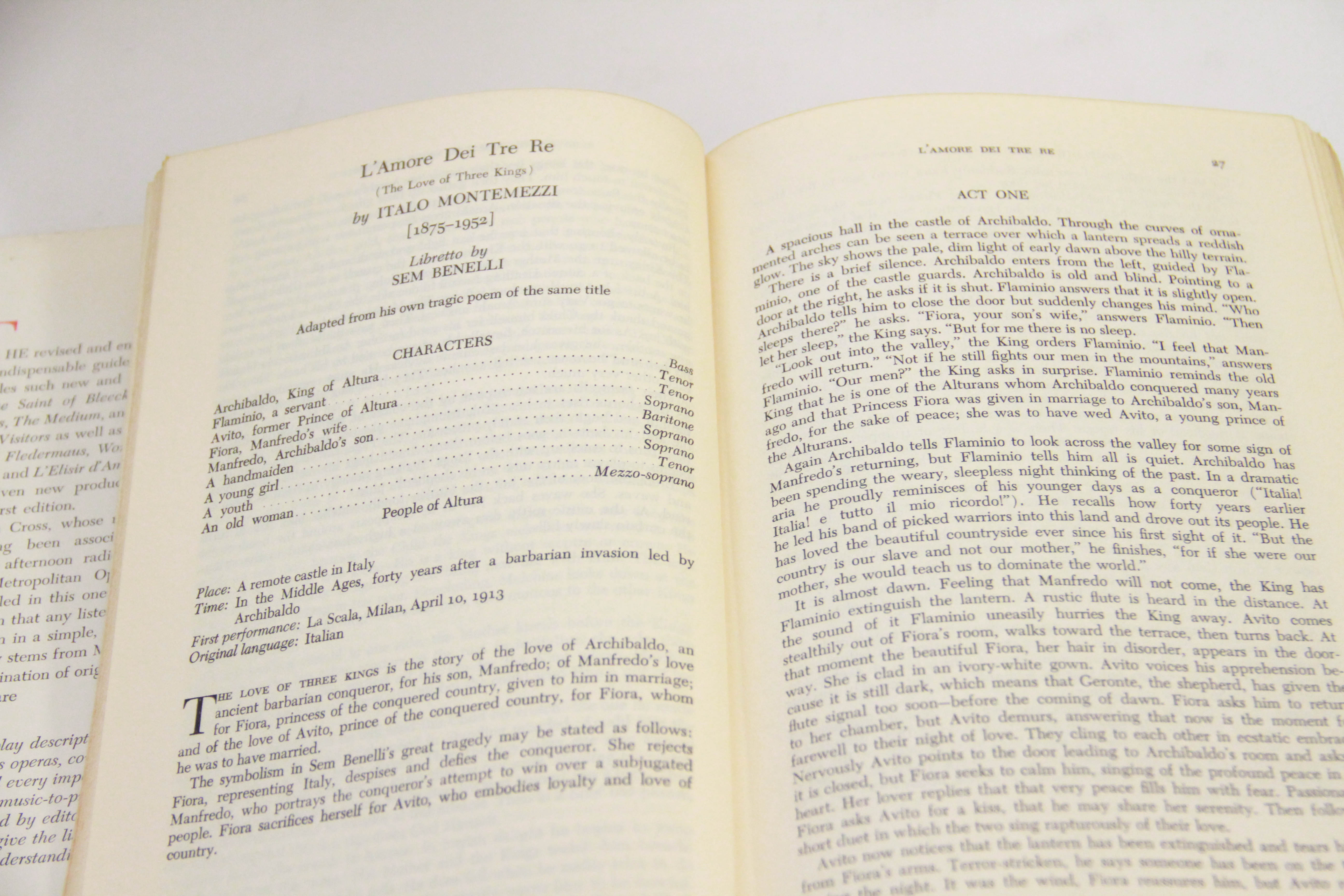 Opera Books Featuring "The Victrola Book of the Opera"