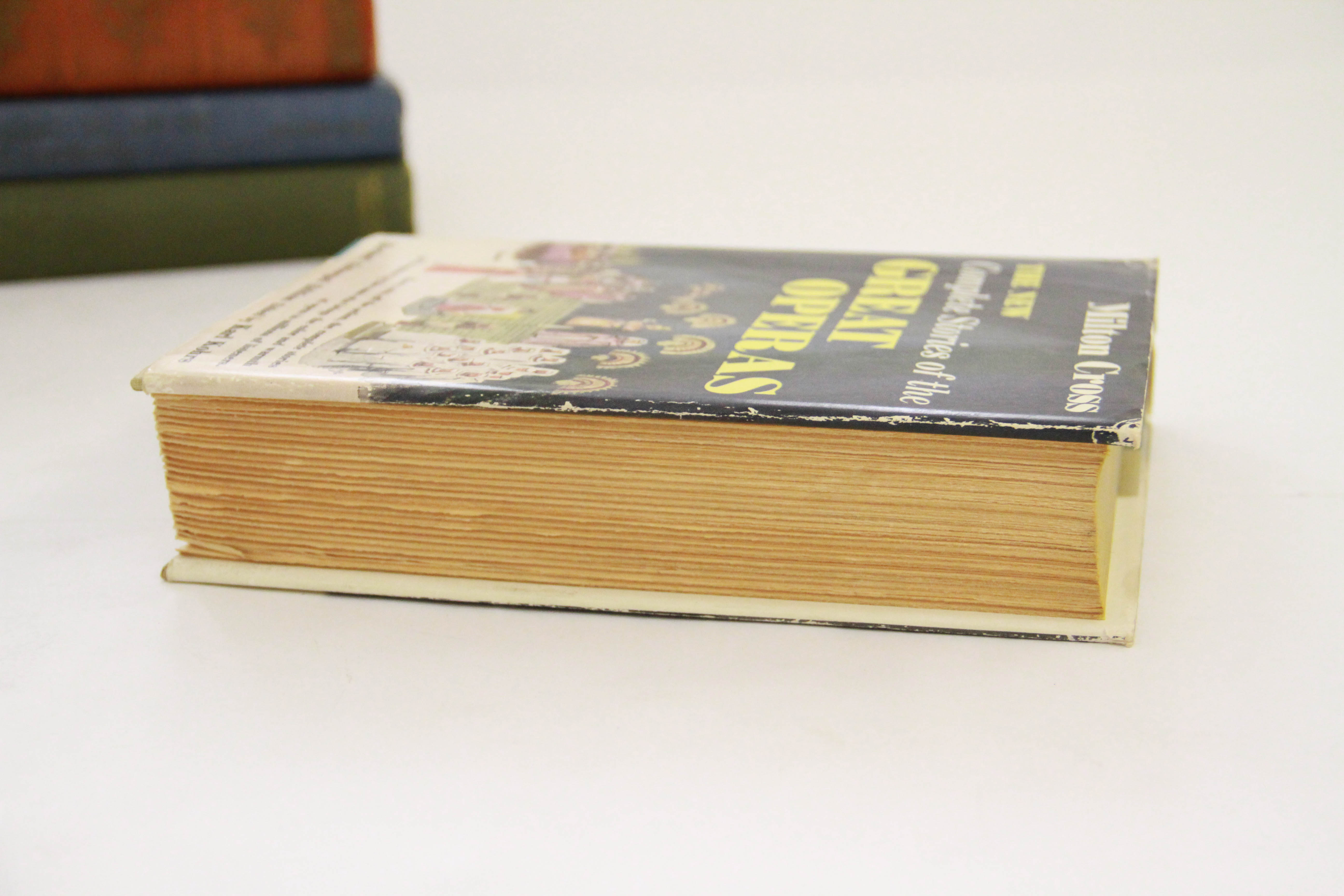 Opera Books Featuring "The Victrola Book of the Opera"