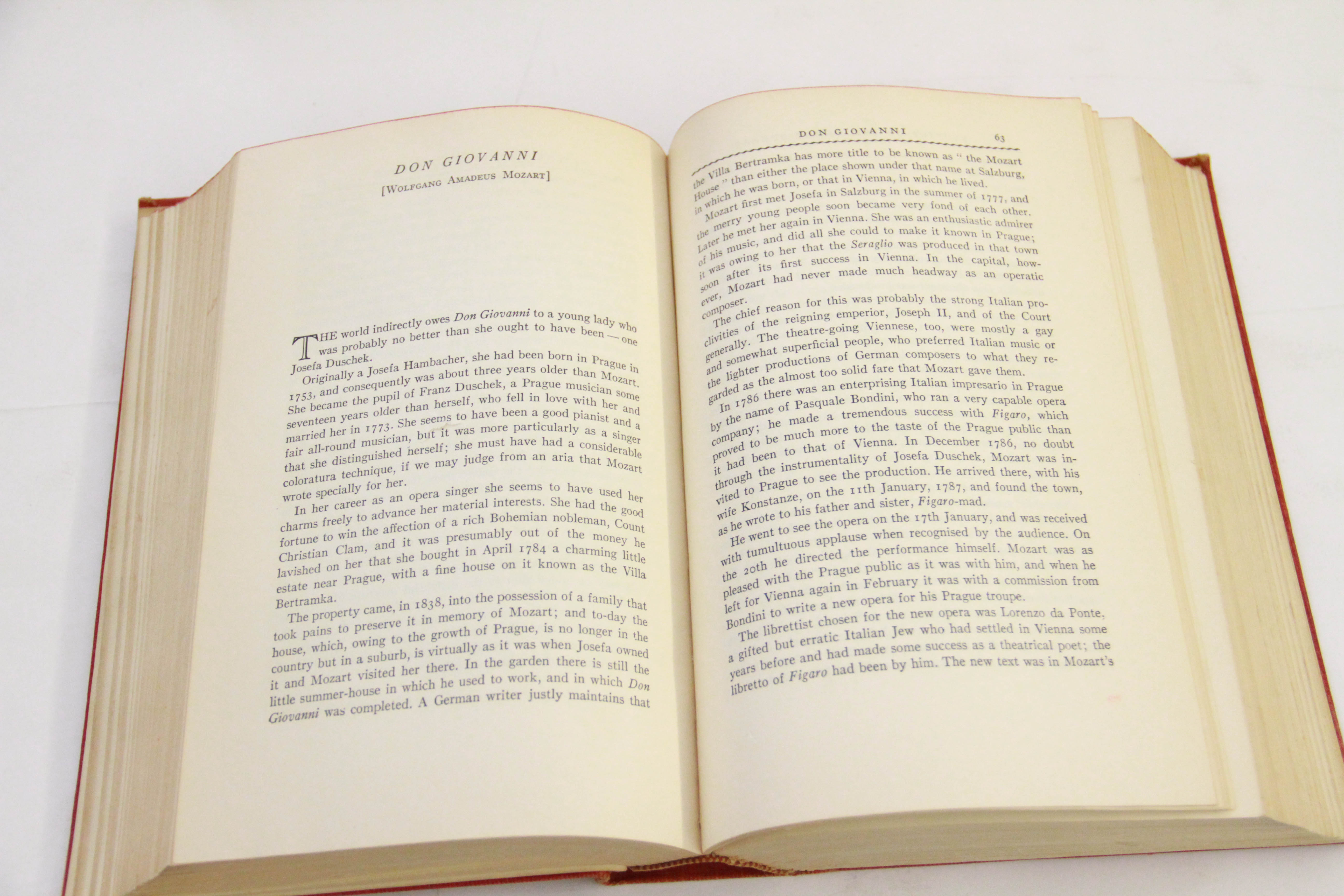 Opera Books Featuring "The Victrola Book of the Opera"