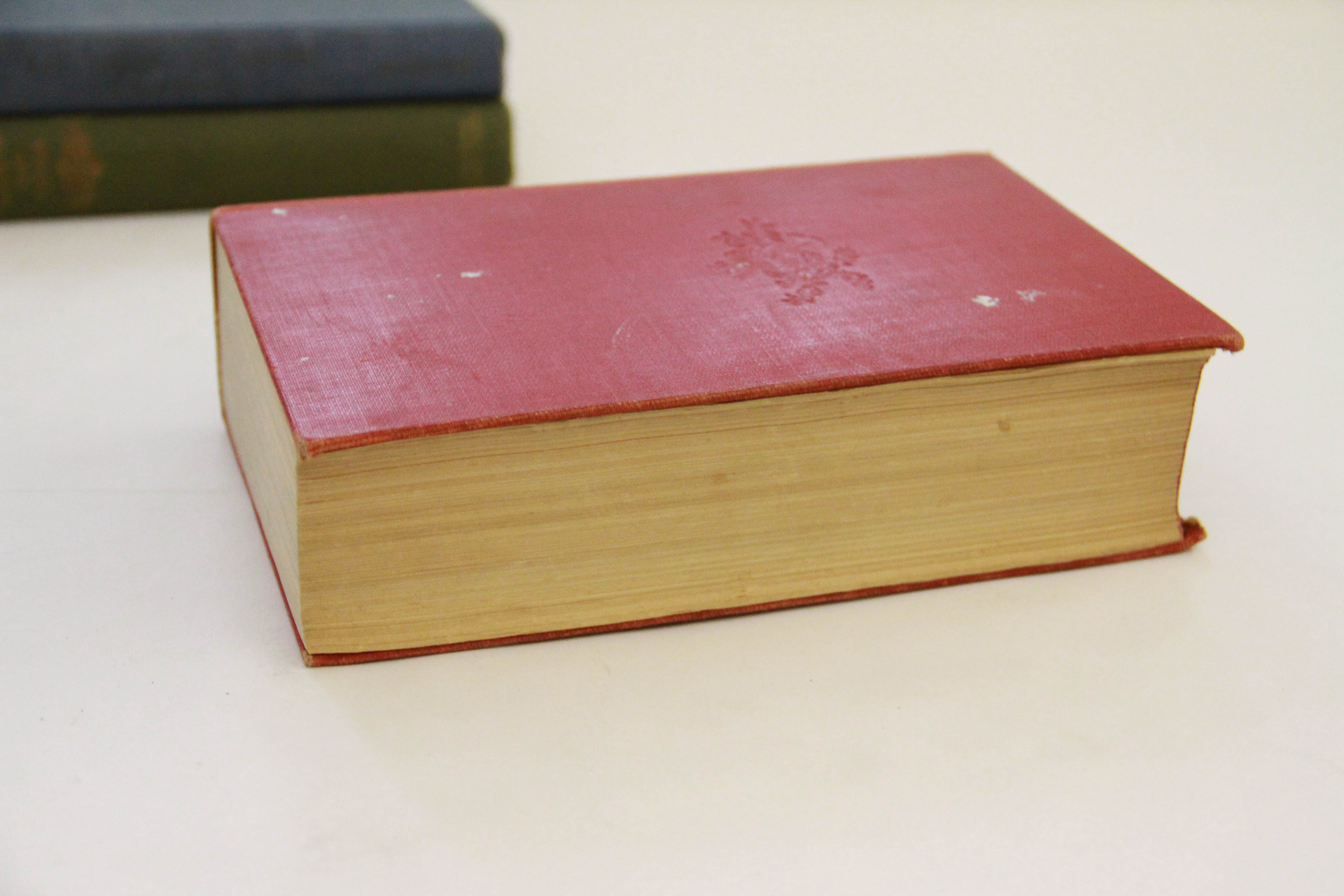 Opera Books Featuring "The Victrola Book of the Opera"