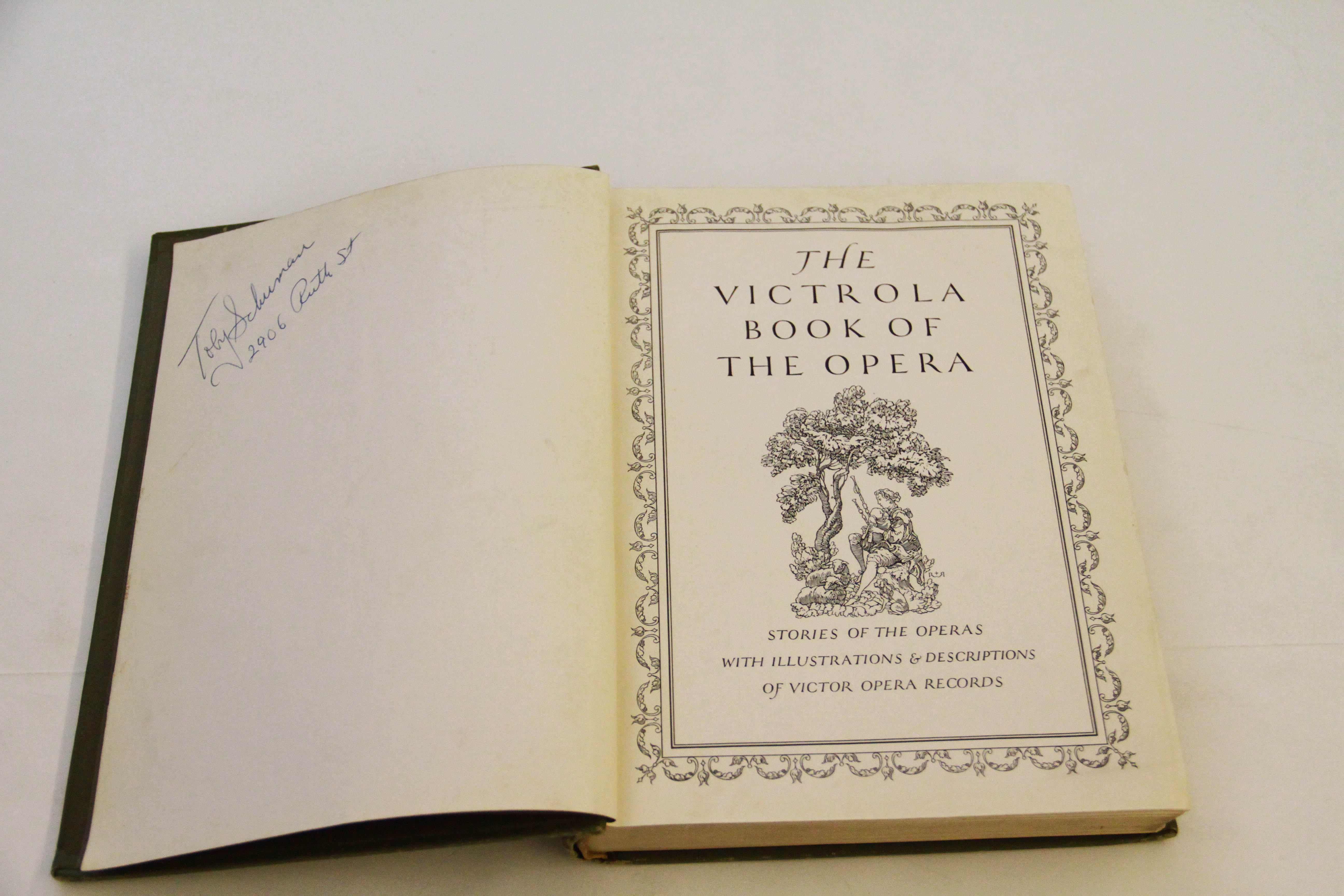 Opera Books Featuring "The Victrola Book of the Opera"